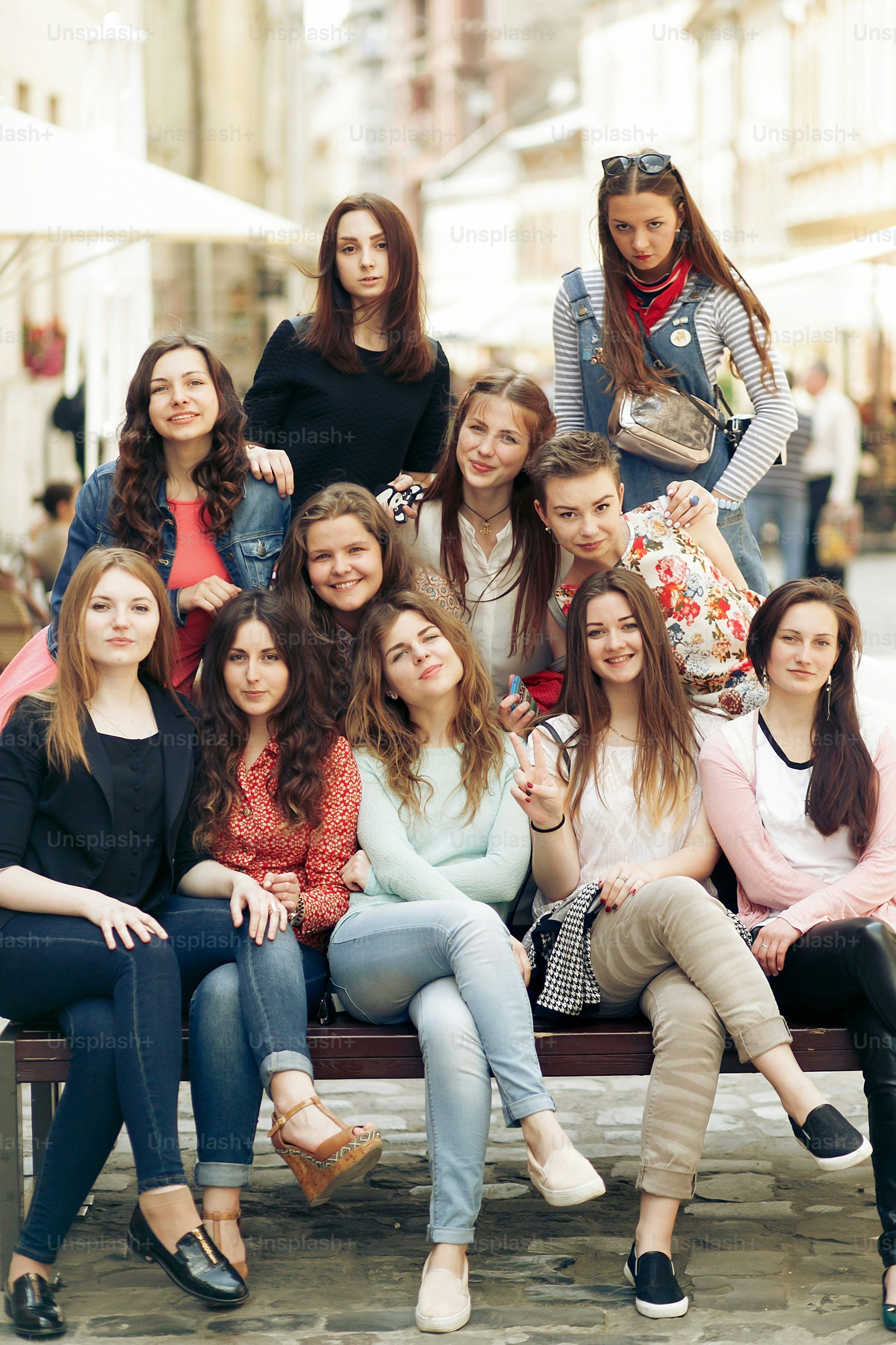 3000x4500 High School Friends Picture HD