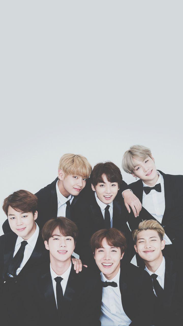 720x1280 BTS Christmas Wallpaper Free
