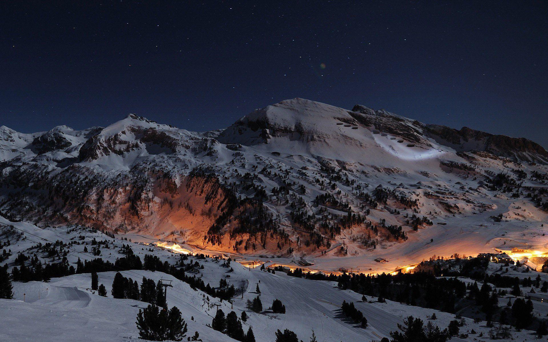 1920x1200 Winter Night Mountain Wallpaper