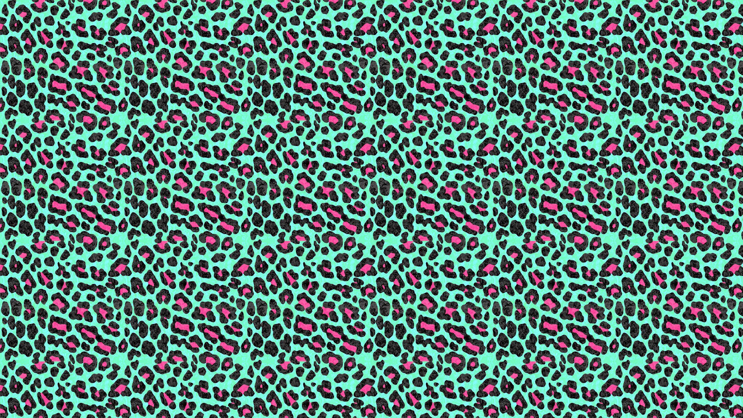 2560x1440 Picture of Cheetah Print Wallpaper