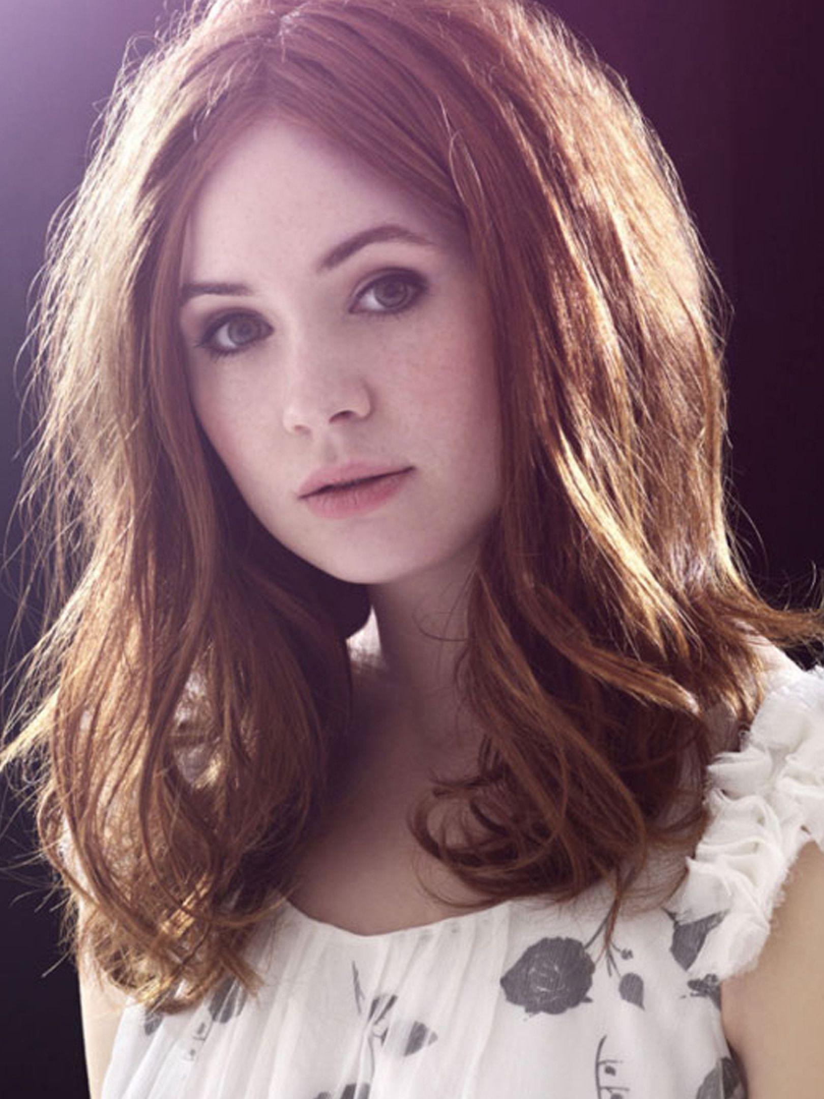 1620x2160 Karen Gillan Wallpaper 1620x2160 Resolution
