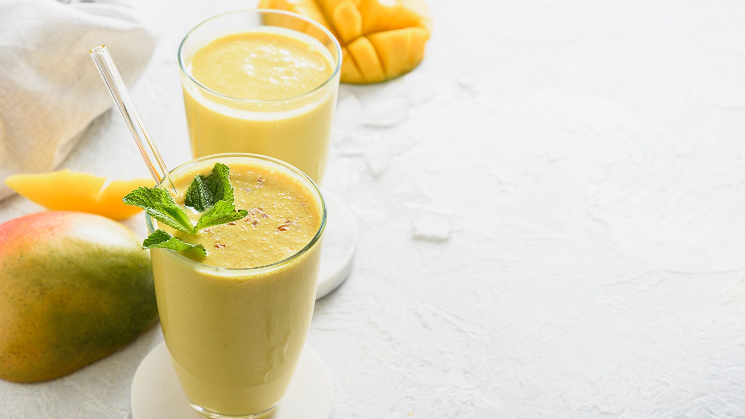 2560x1440 Mango Lassi Market Co Op