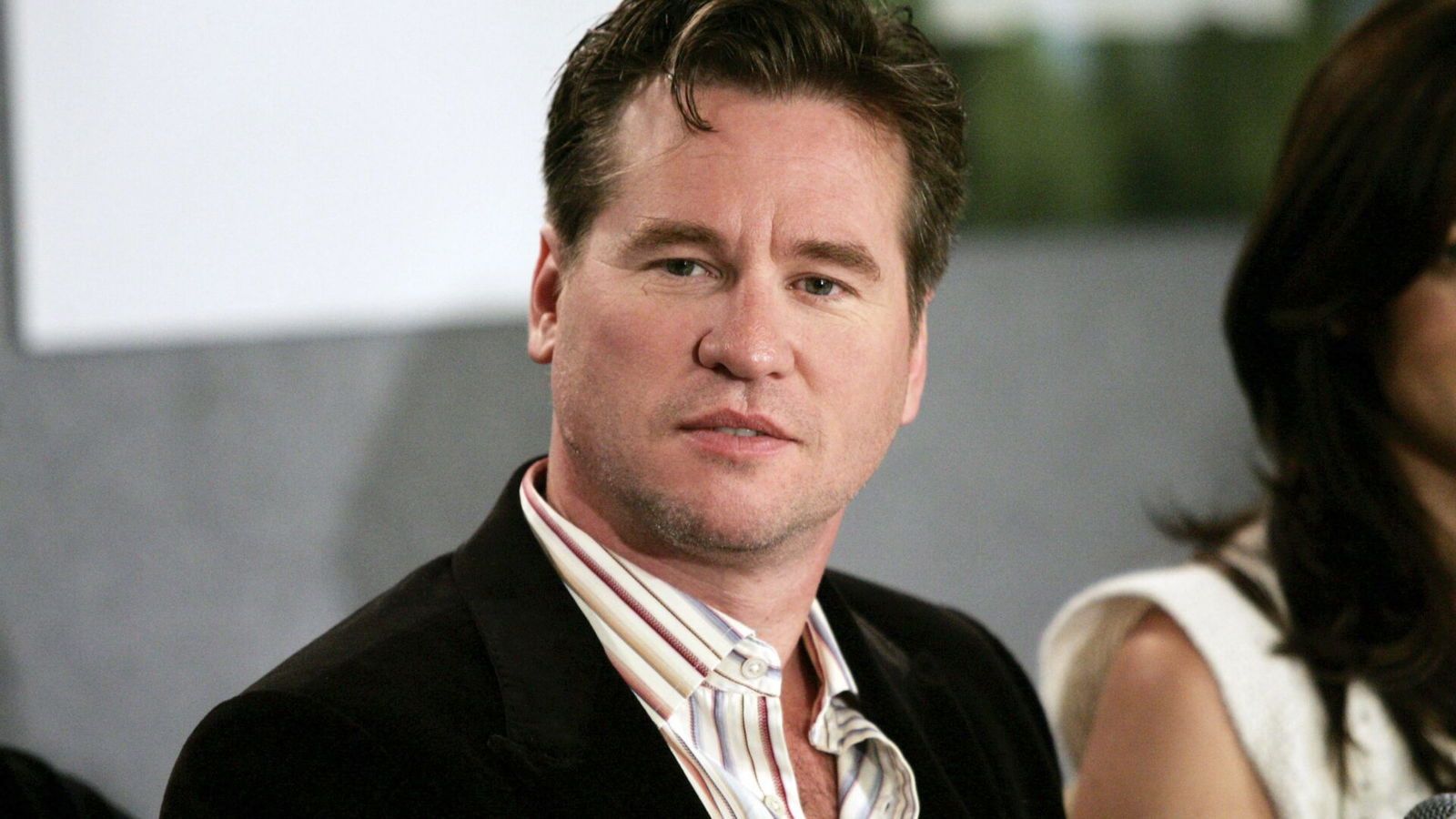 1600x900 TOP GUN's Val Kilmer Dies After Living