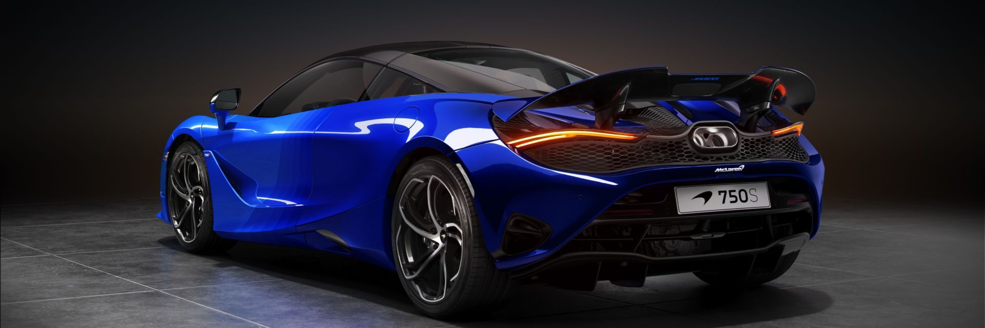 1920x640 New McLaren 750S Coupe
