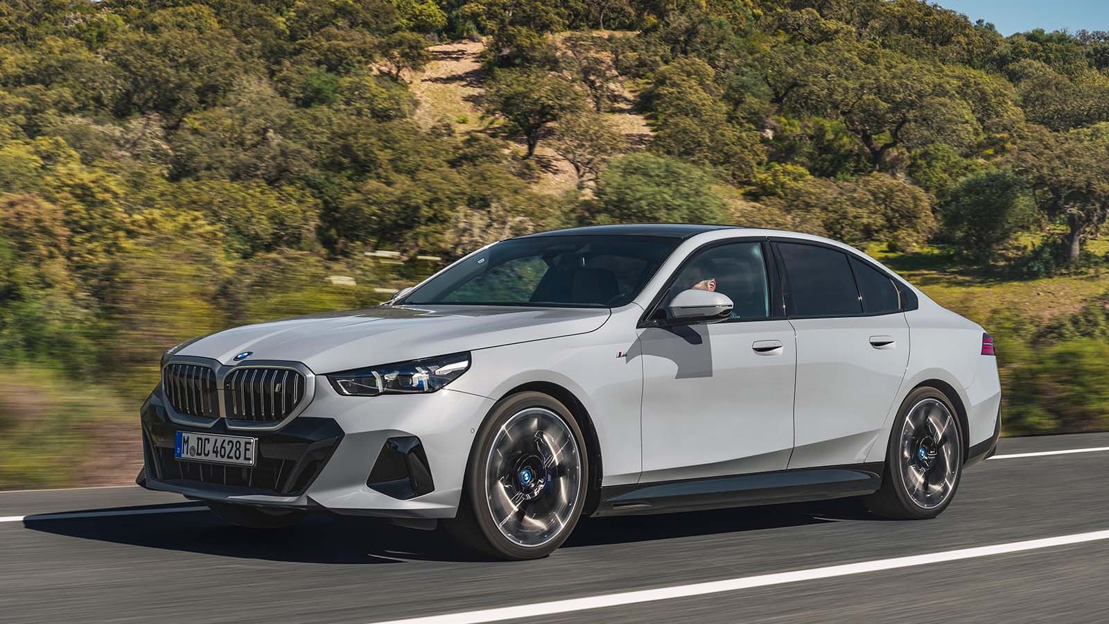 1600x900 New BMW i5 revealed as sleek $000