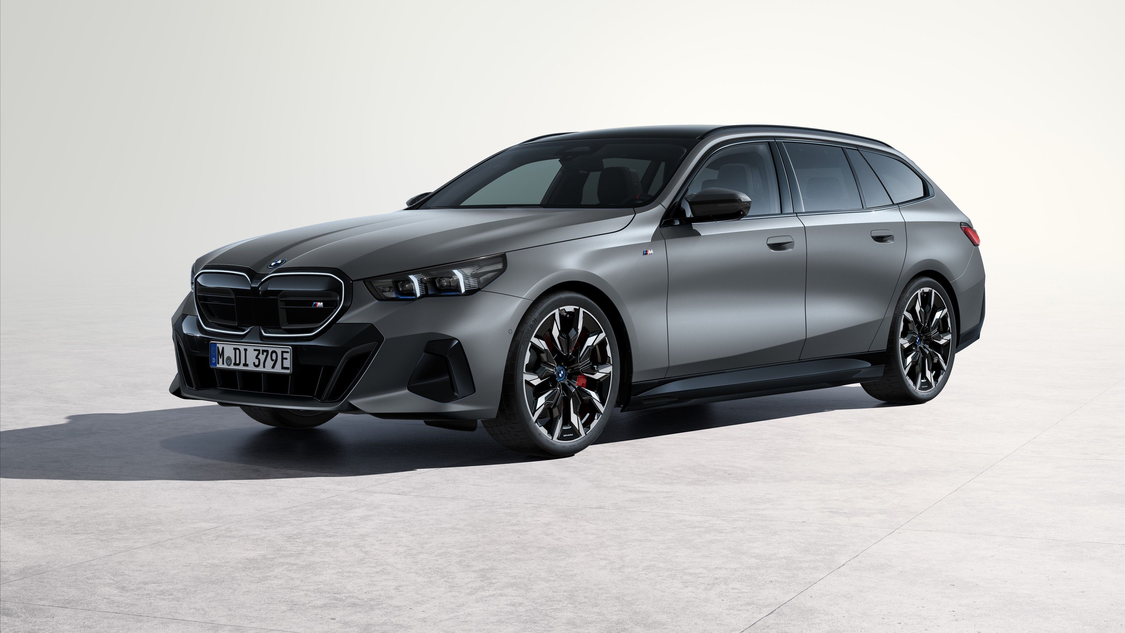 3840x2160 BMW i5 M60 xDrive Touring 2024