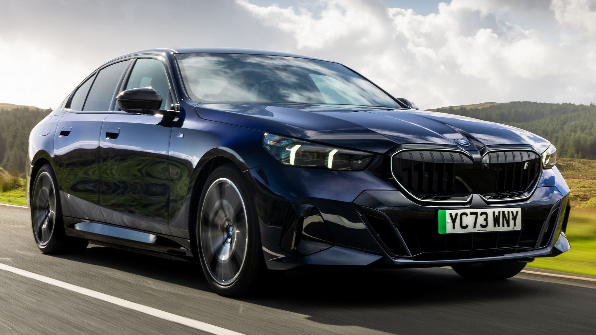 1920x1080 BMW i5 M Sport (UK)