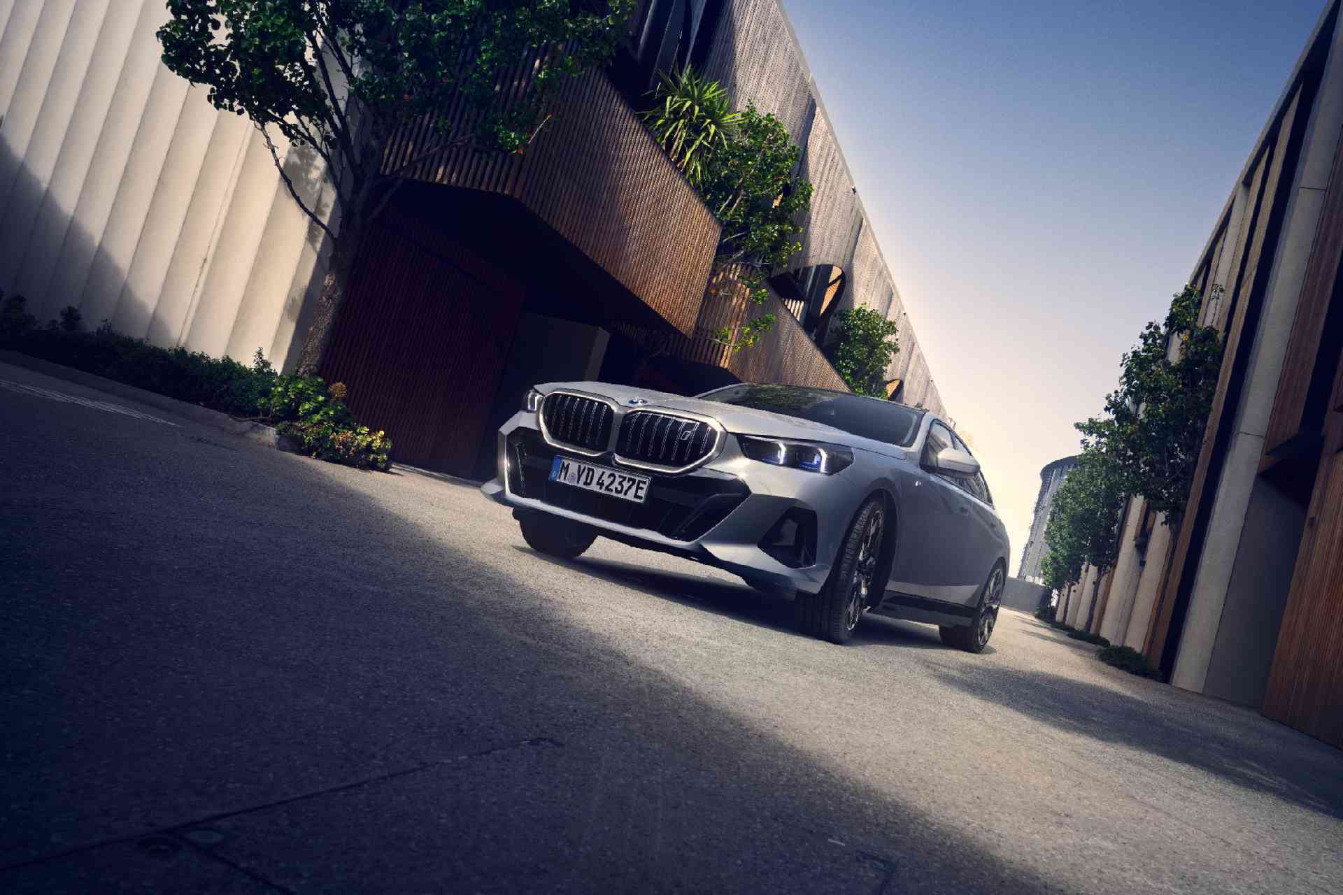 1920x1280 BMW i5. The BMW Store