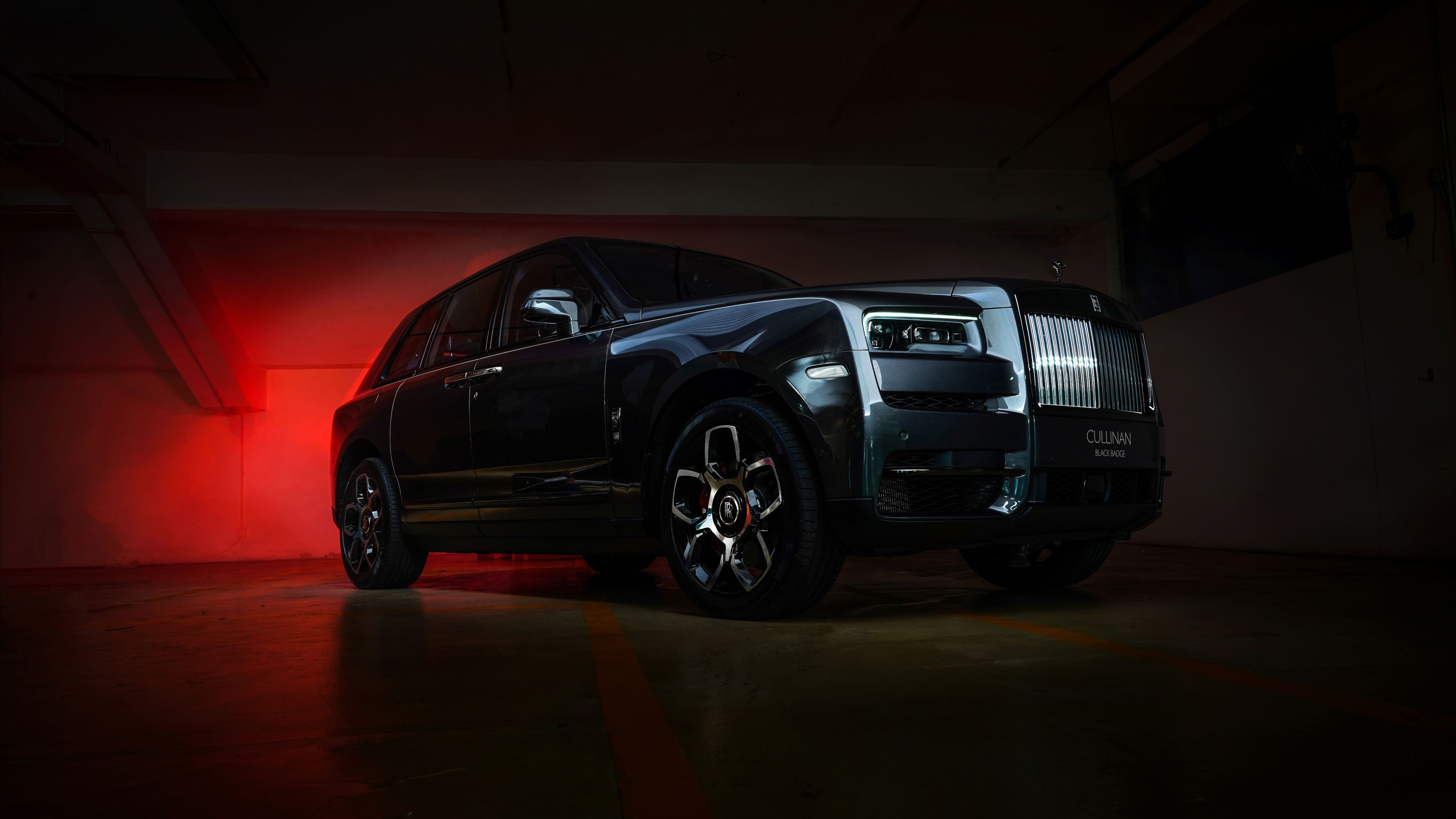 3840x2160 Rolls Royce Cullinan Wallpaper 46