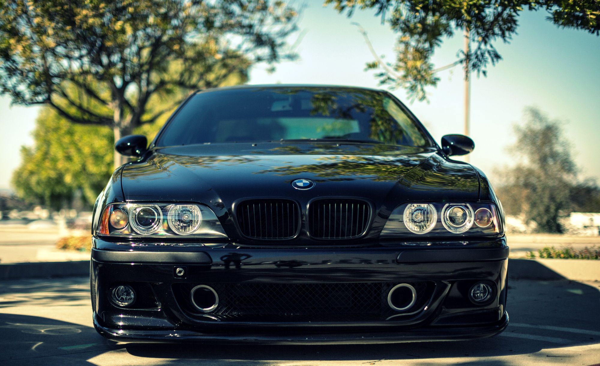2000x1222 Wallpaper BMW, sedan, black, Front, E 5 Series, BMW M5 for mobile and desktop, section bmw, resolution 2000x1222