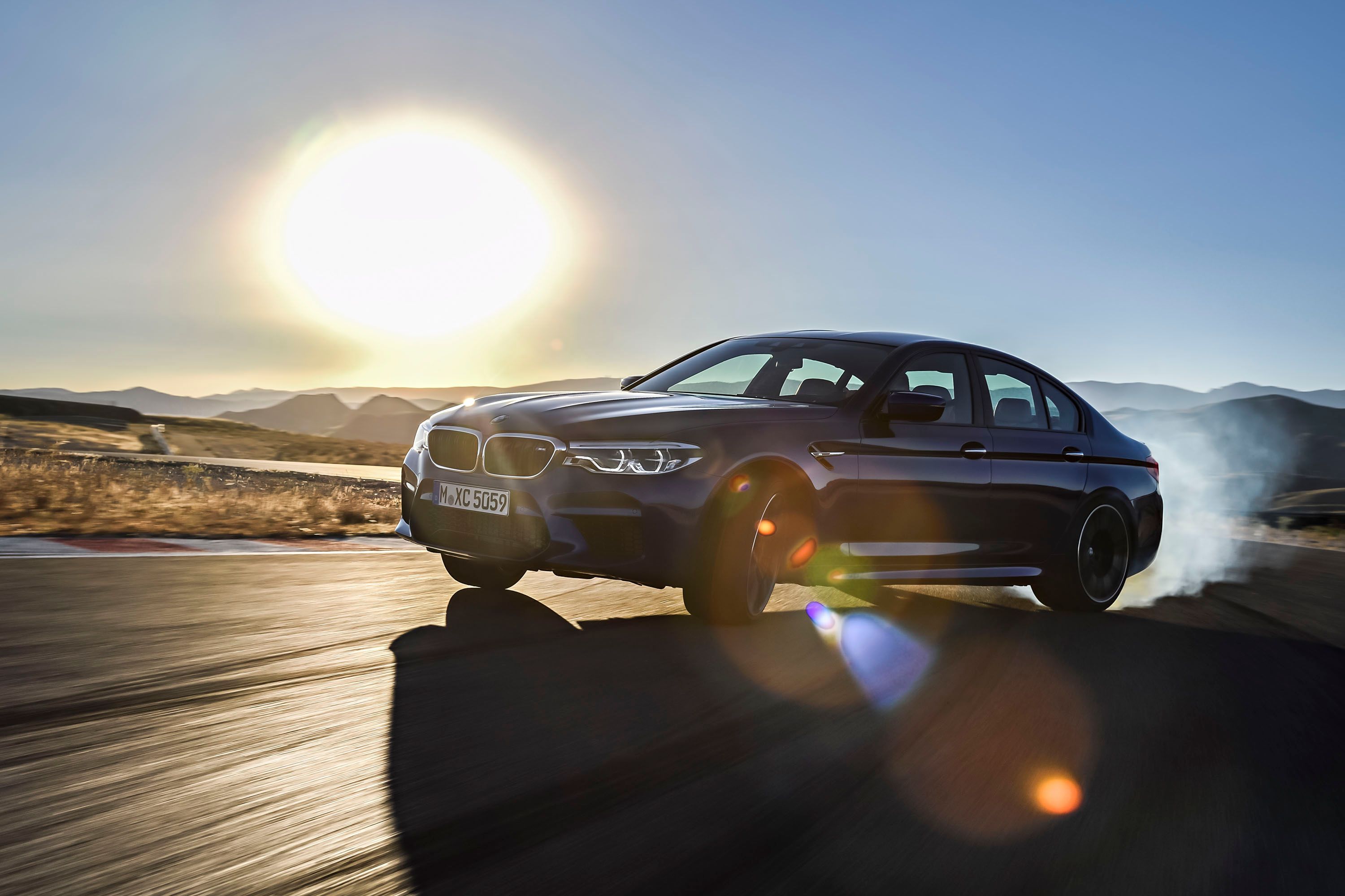 3000x2000 Wallpaper of the Day: 2018 BMW M5
