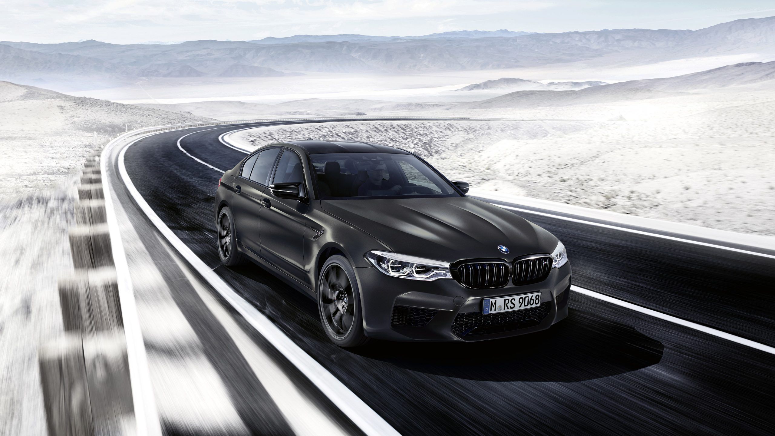 2560x1440 BMW M5 Edition 35 Wallpaper