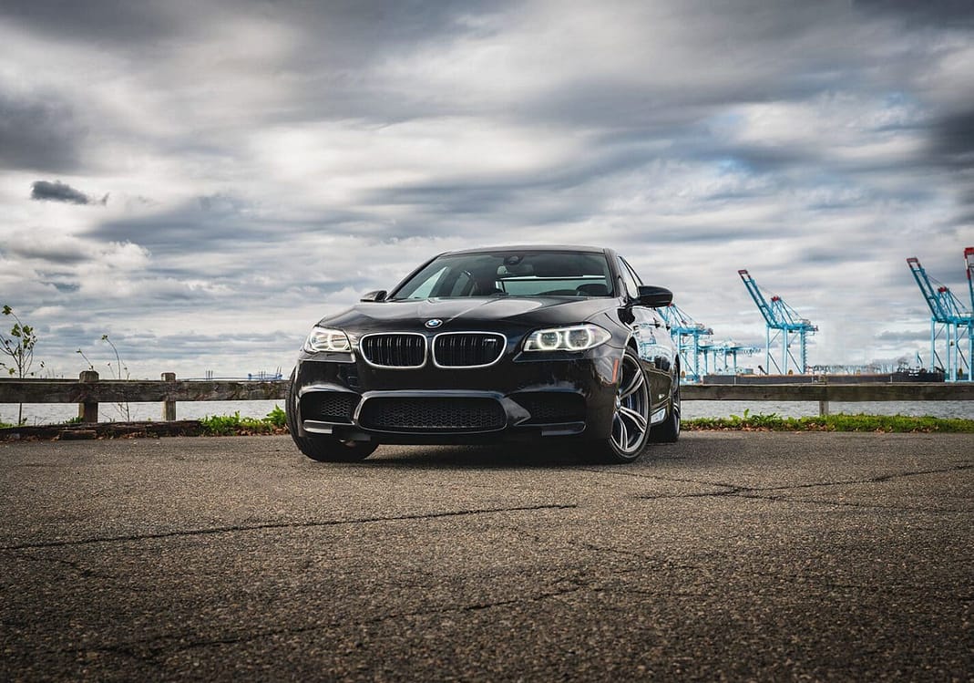 1069x749 Talk me out of it: BMW M5 vs M5