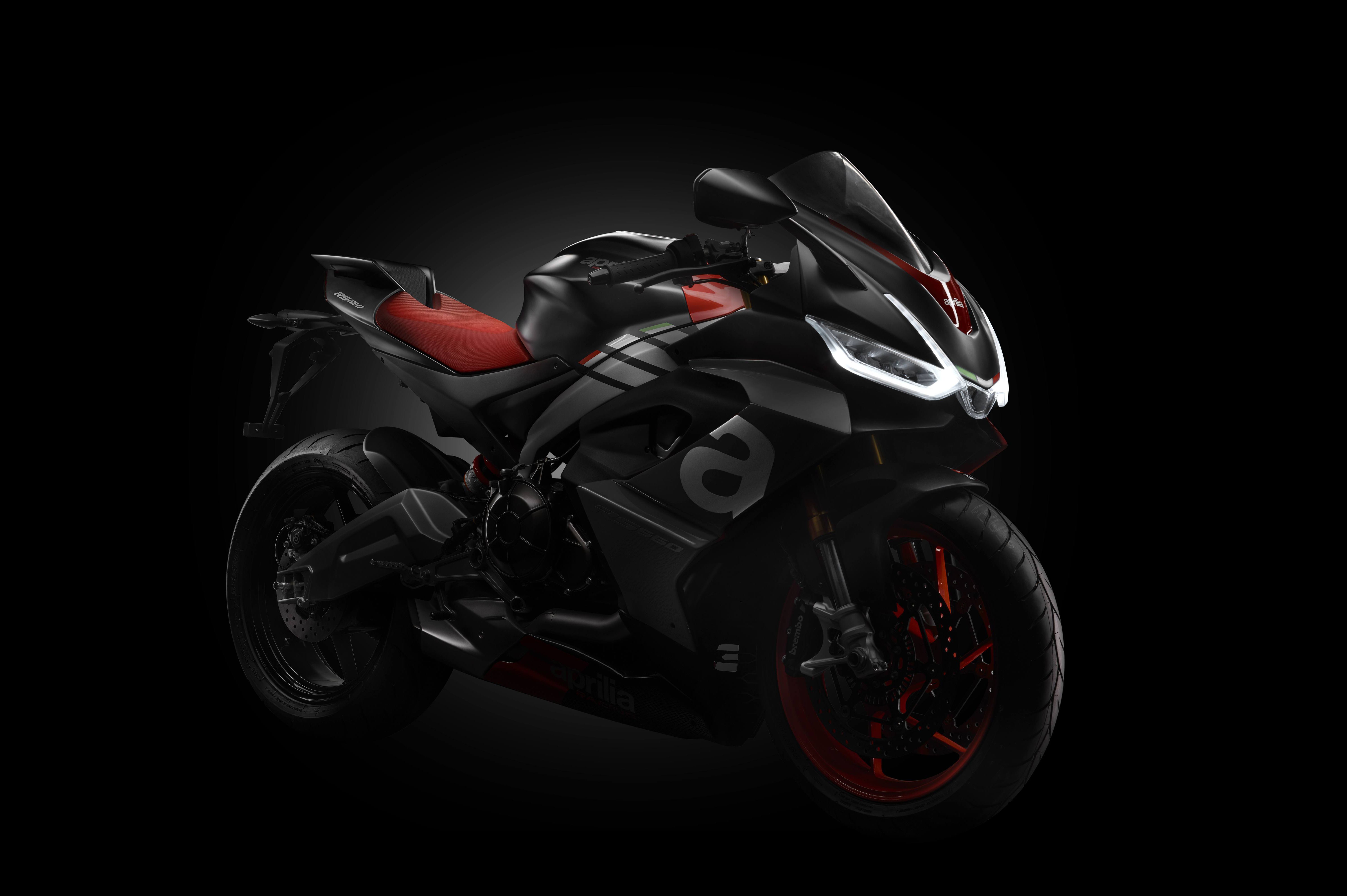 6000x3993 Aprilia RS 660 Wallpaper 4K, Black
