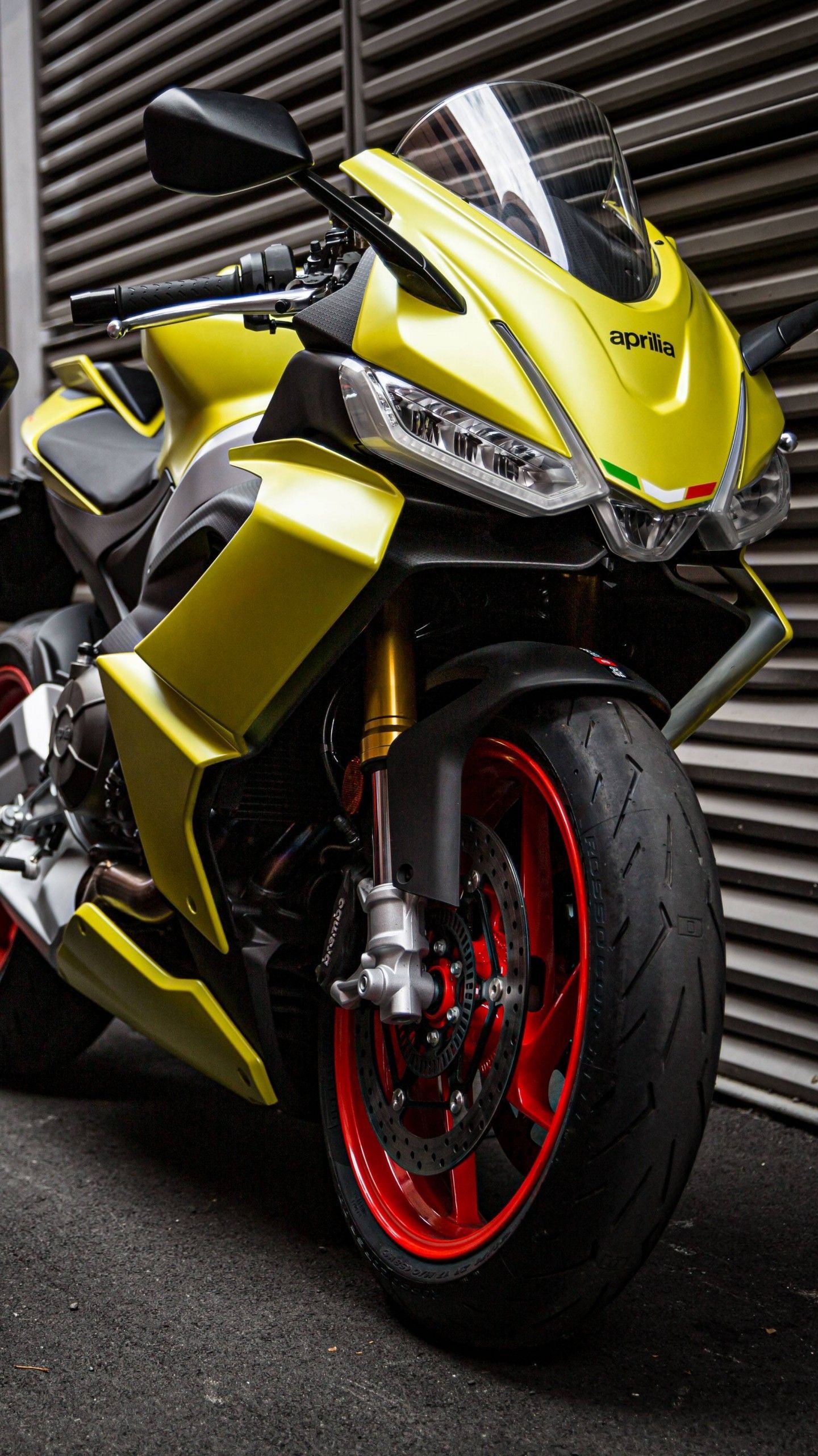 1440x2560 Aprilia RS 660 2021 Wallpaper