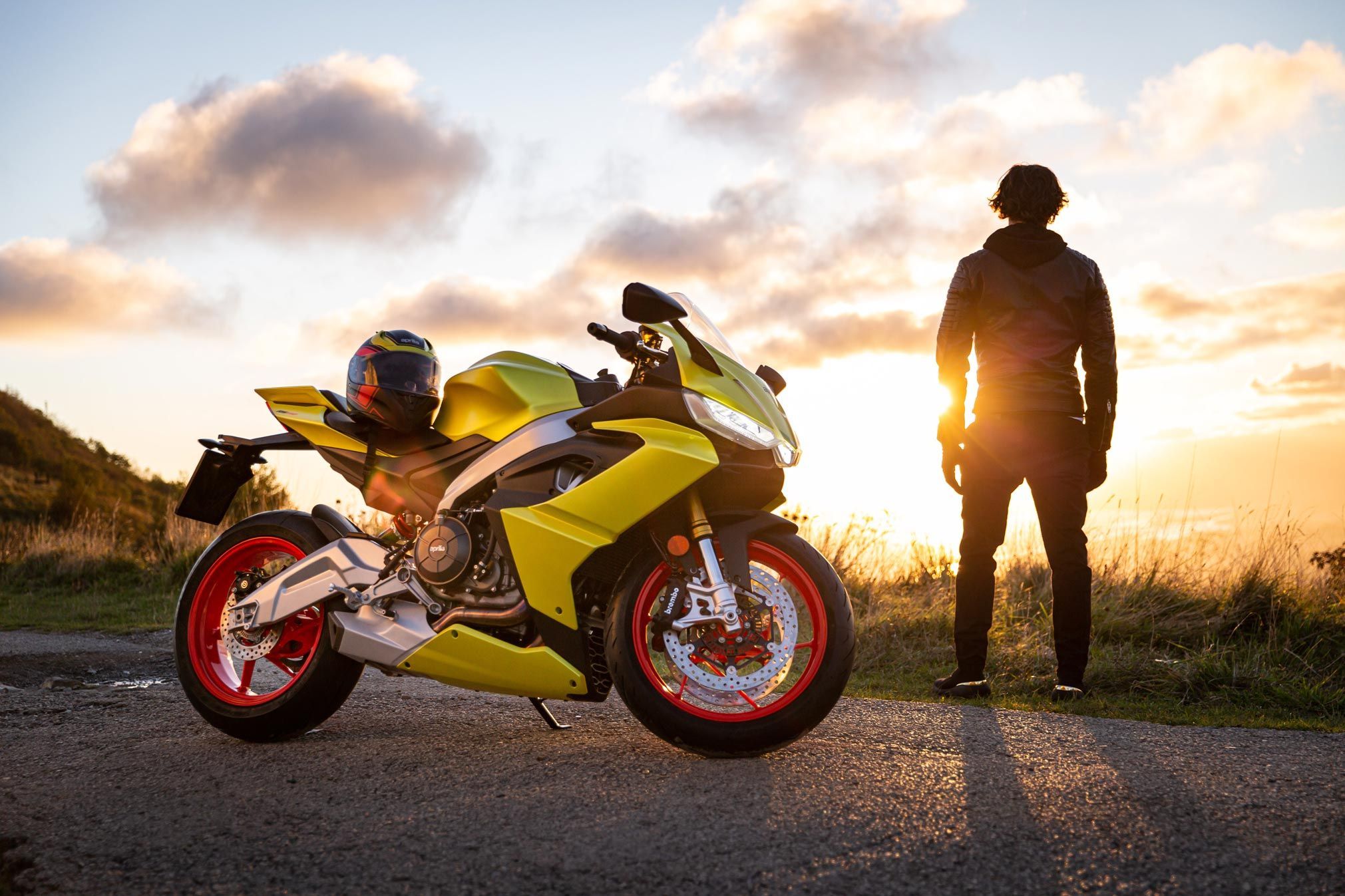 2021x1347 Aprilia RS660 Guide • Total Motorcycle