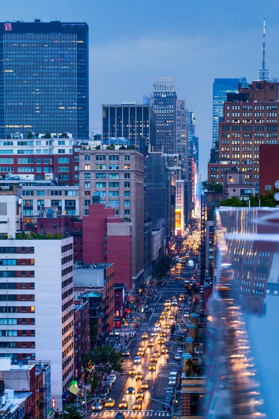 970x1455 Street With Traffic and Tall Buildings
