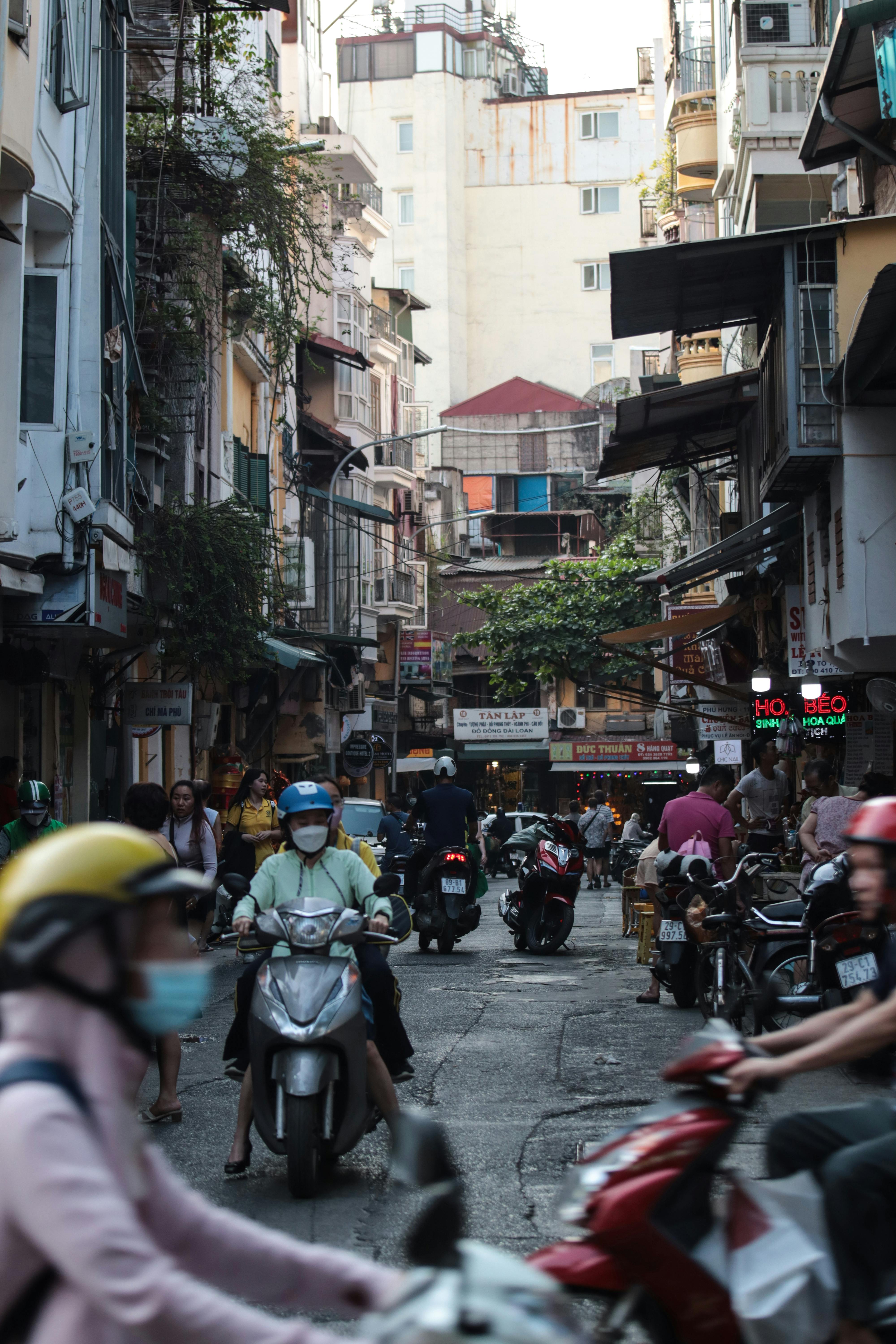 4000x6000 Crowded city street at night in Asian