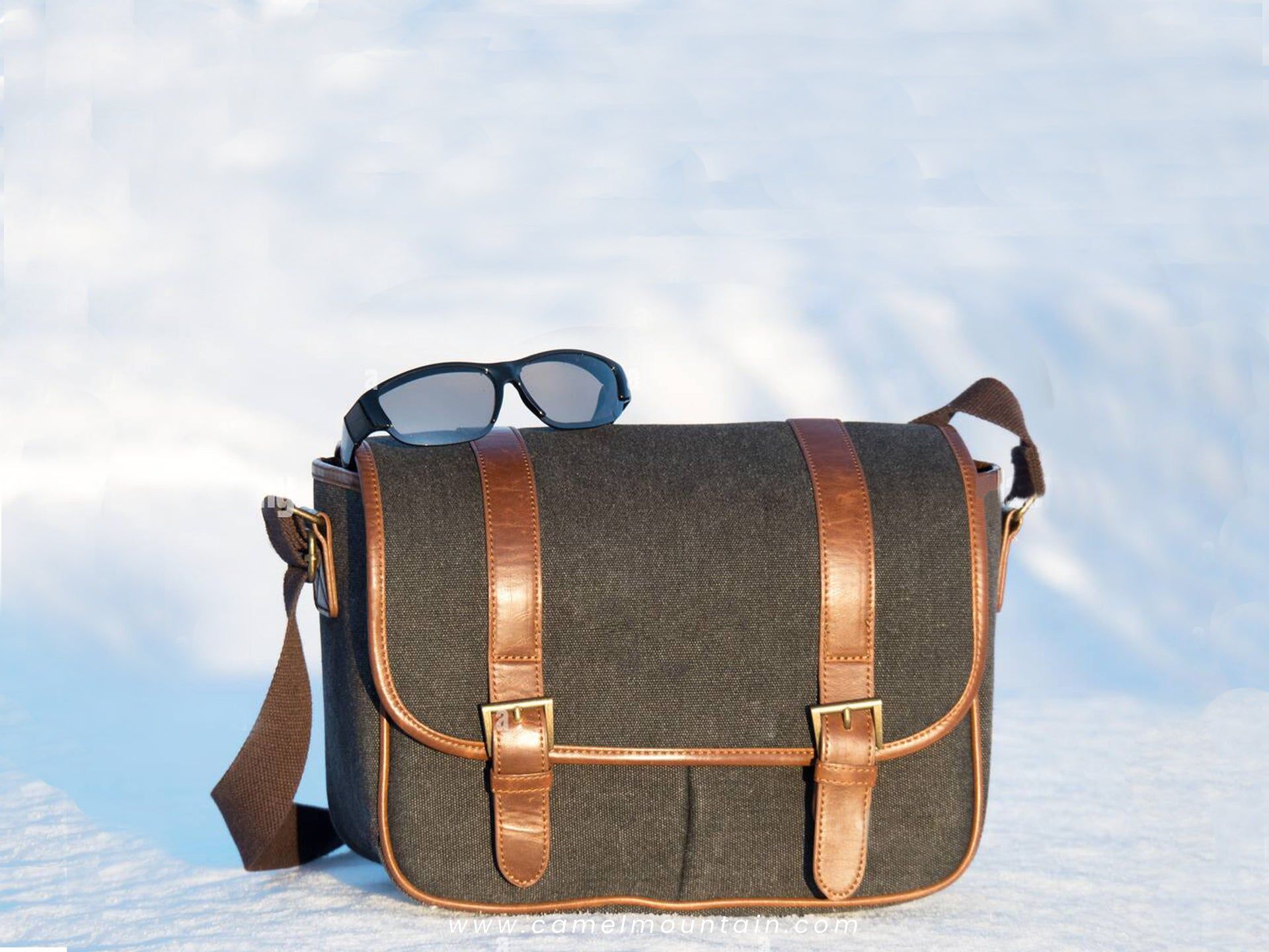 1920x1440 Ways To Winter Proof Your Leather Bags