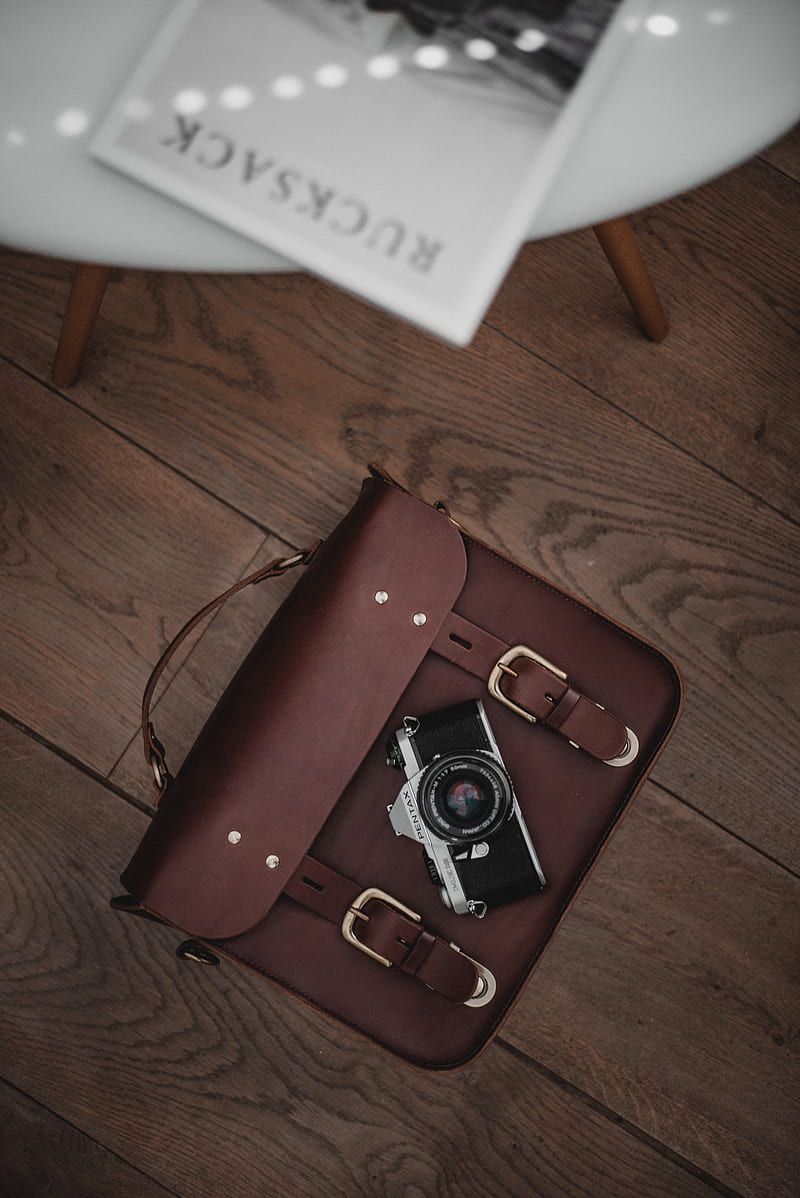 800x1198 HD camera bag wallpaper