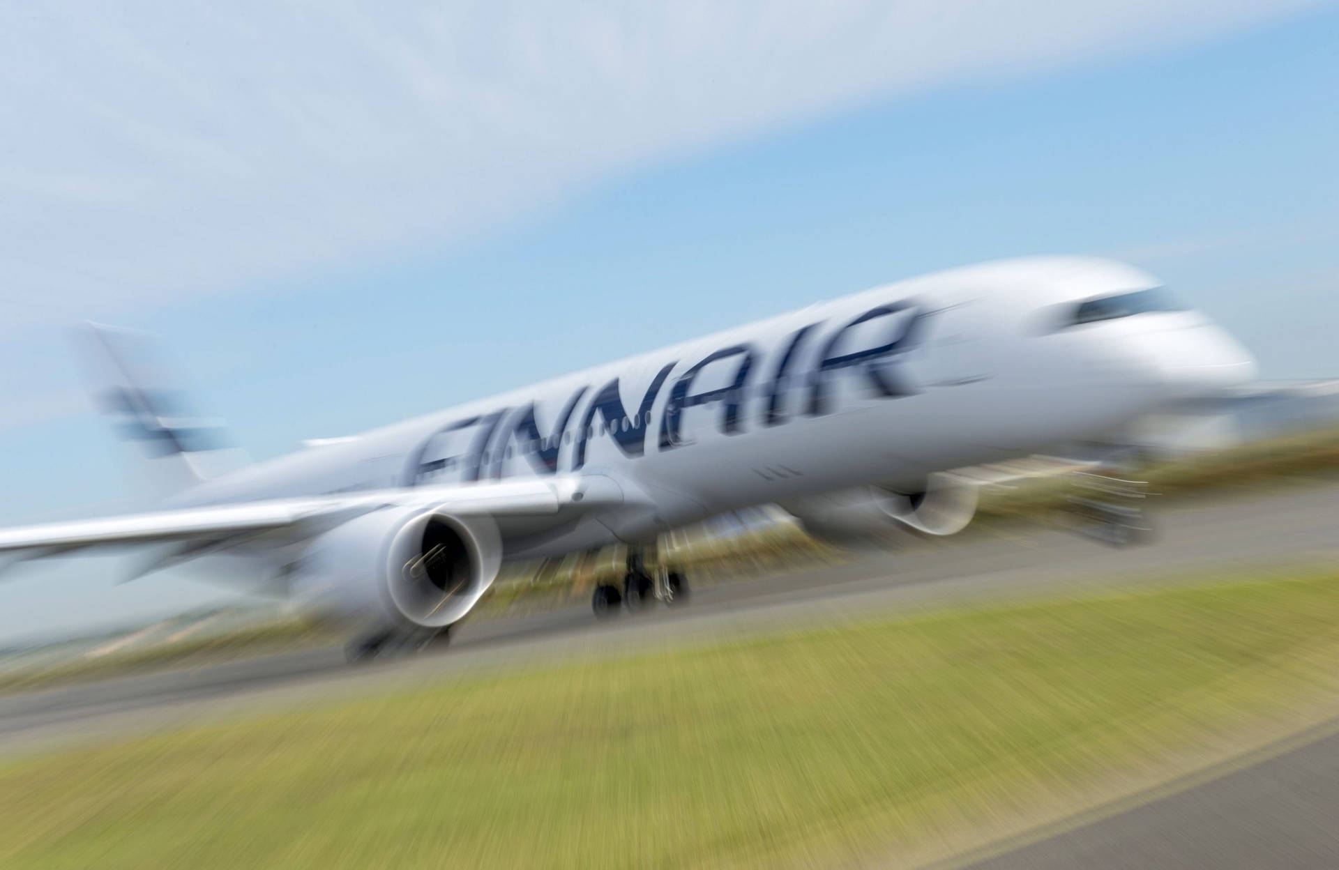 1920x1248 Finnair Wallpaper