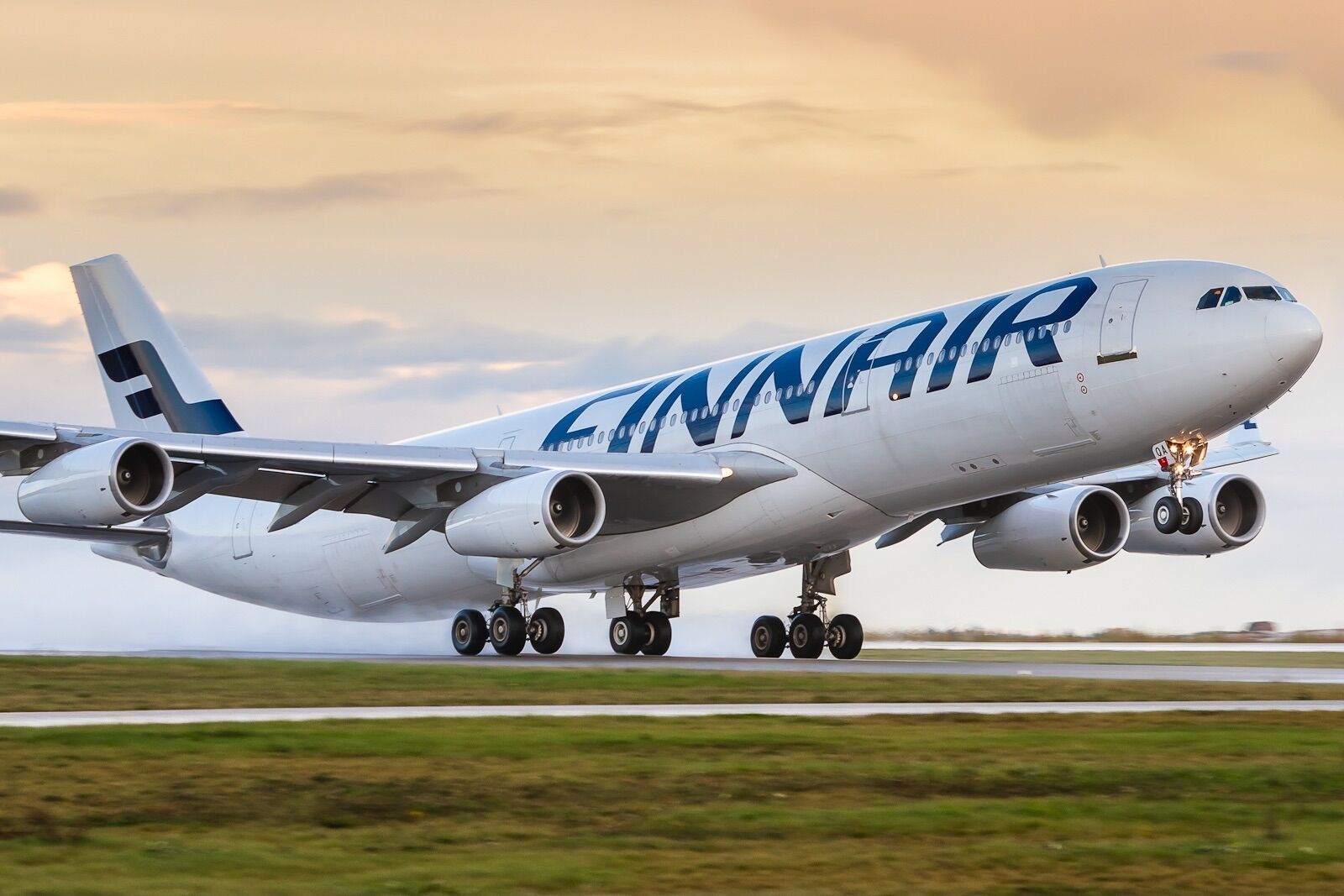1600x1067 Finnair. The Roblox Airline Industry
