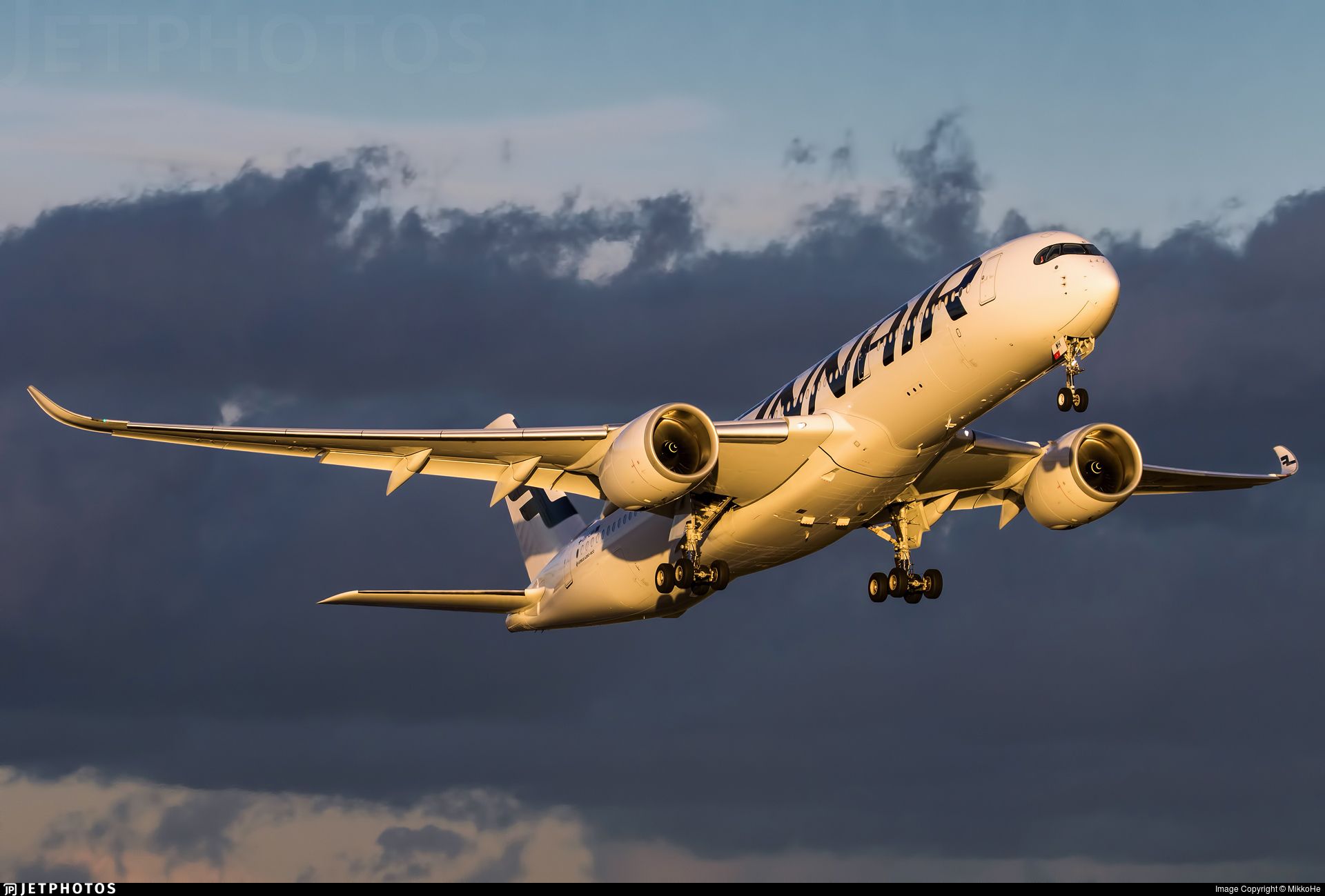 1920x1299 OH LWH. Airbus A350 941. Finnair