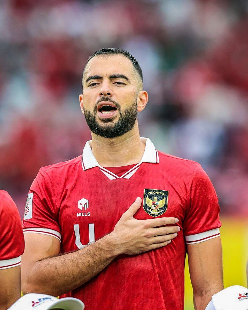 960x1200 Premier League Centre Back Jordi Amat
