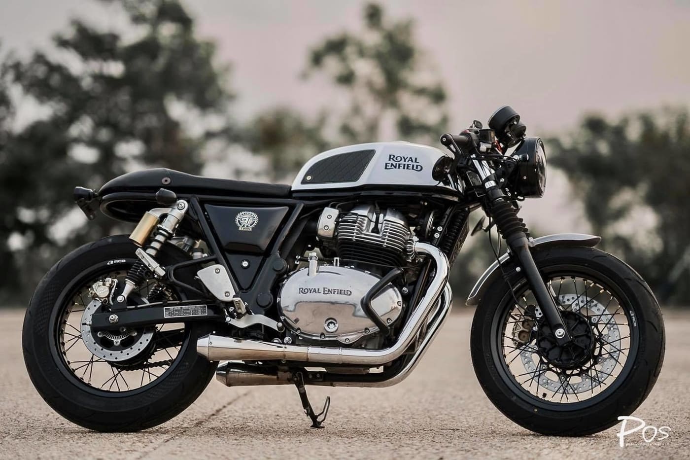 1400x933 Lovely Modified Royal Enfield GT650