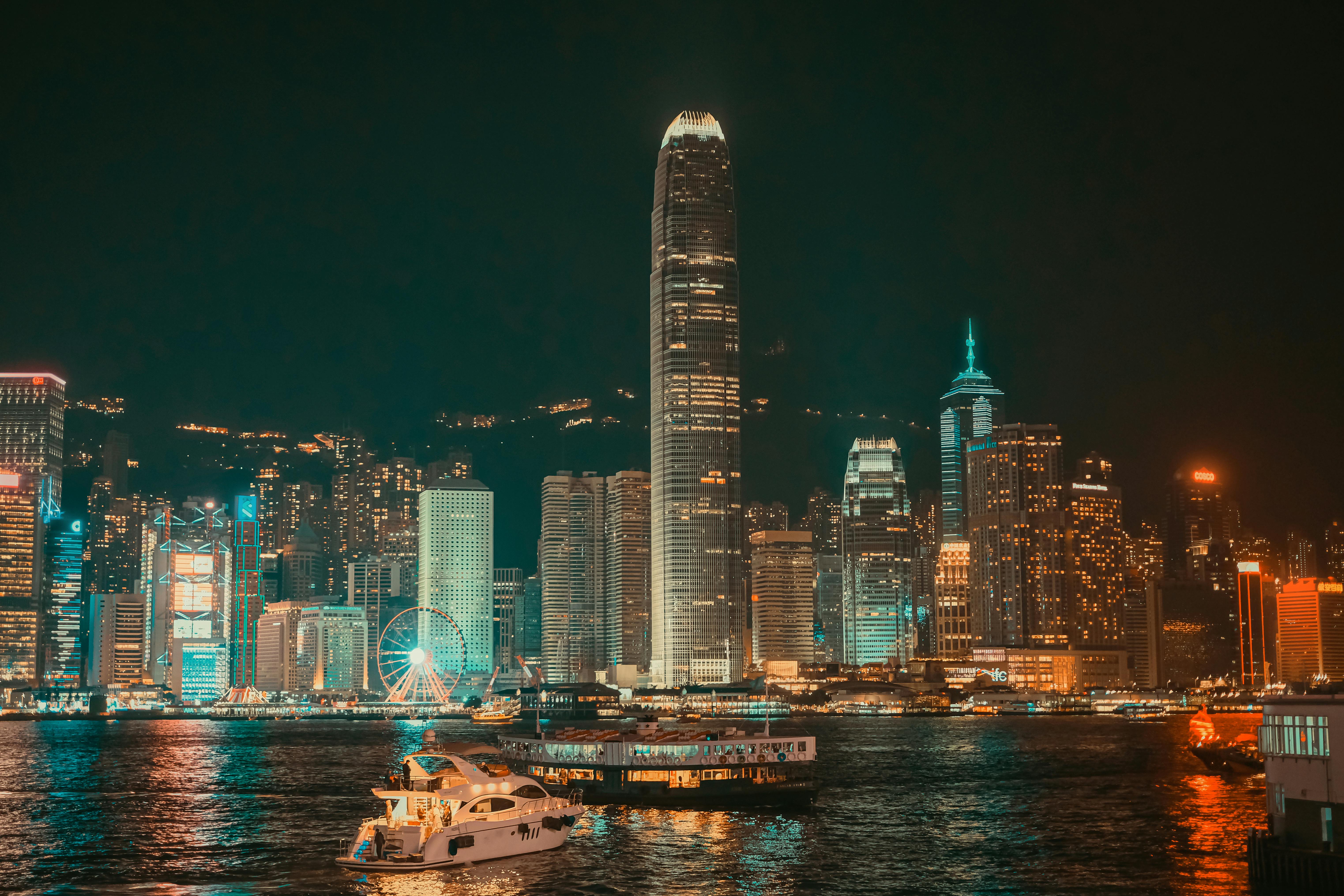 6091x4061 Night View of Victoria Harbor