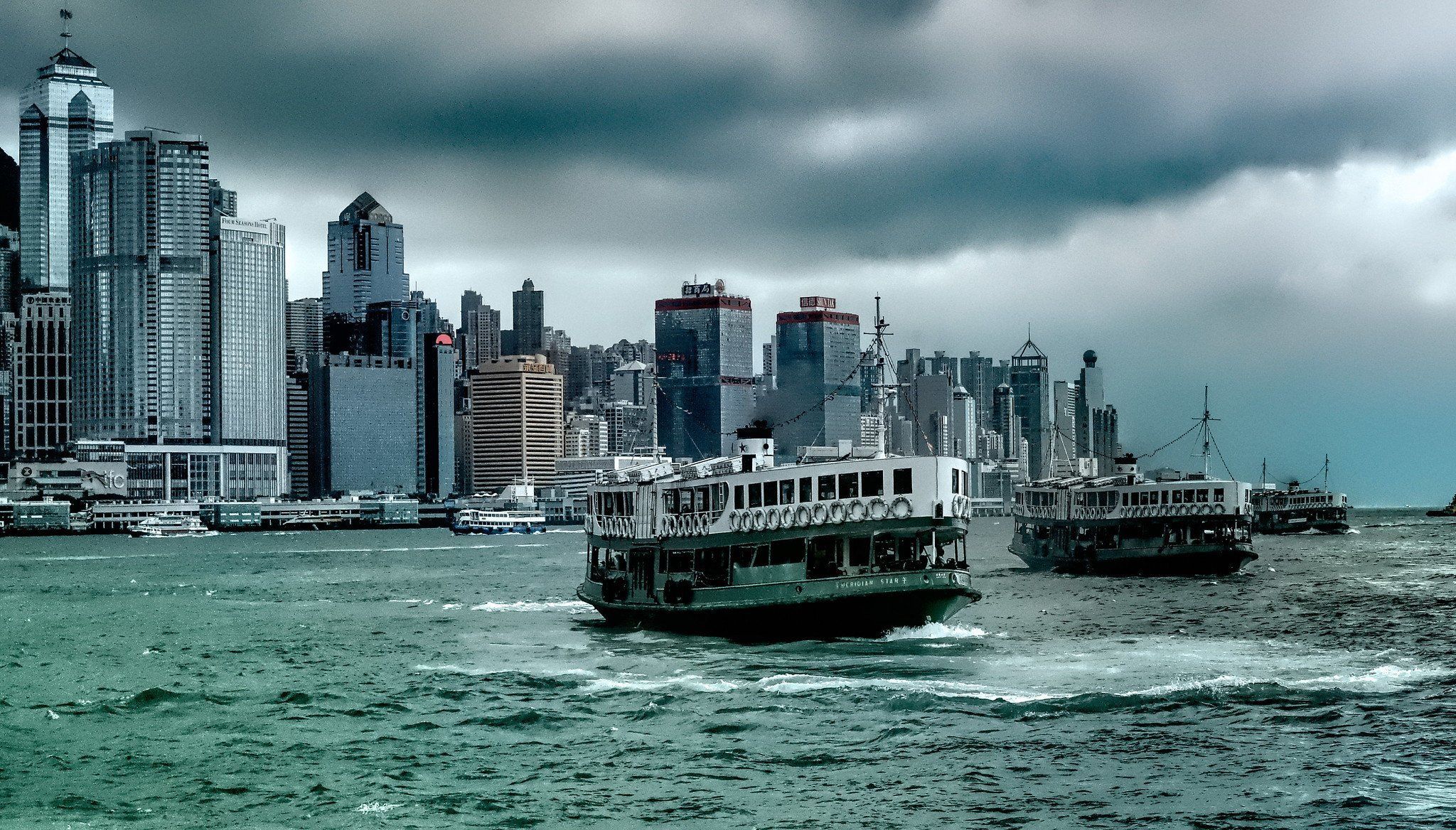 2048x1168 Victoria Harbour Hong Kong in
