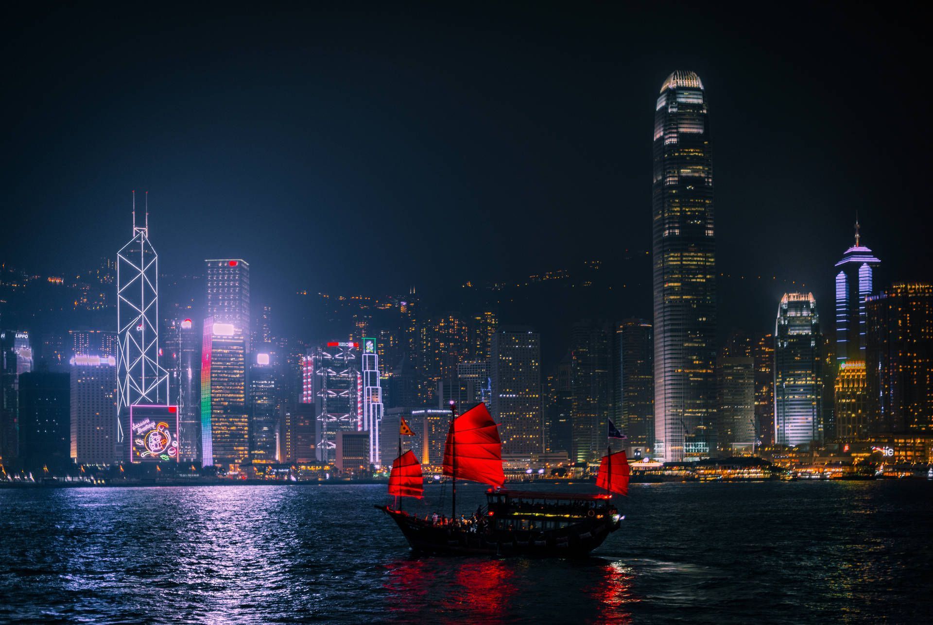 1920x1287 Hong Kong Victoria Harbour Night View