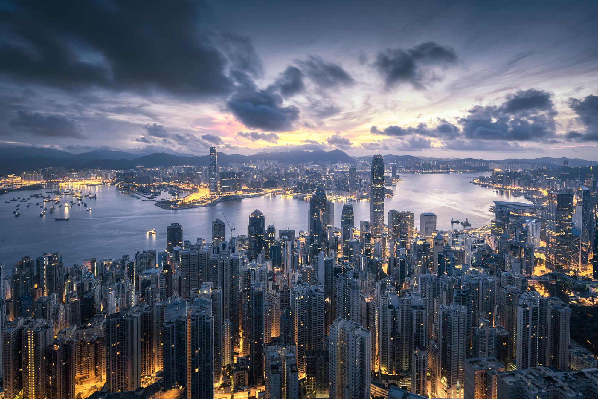 2000x1335 Victoria Harbour, Hong Kong