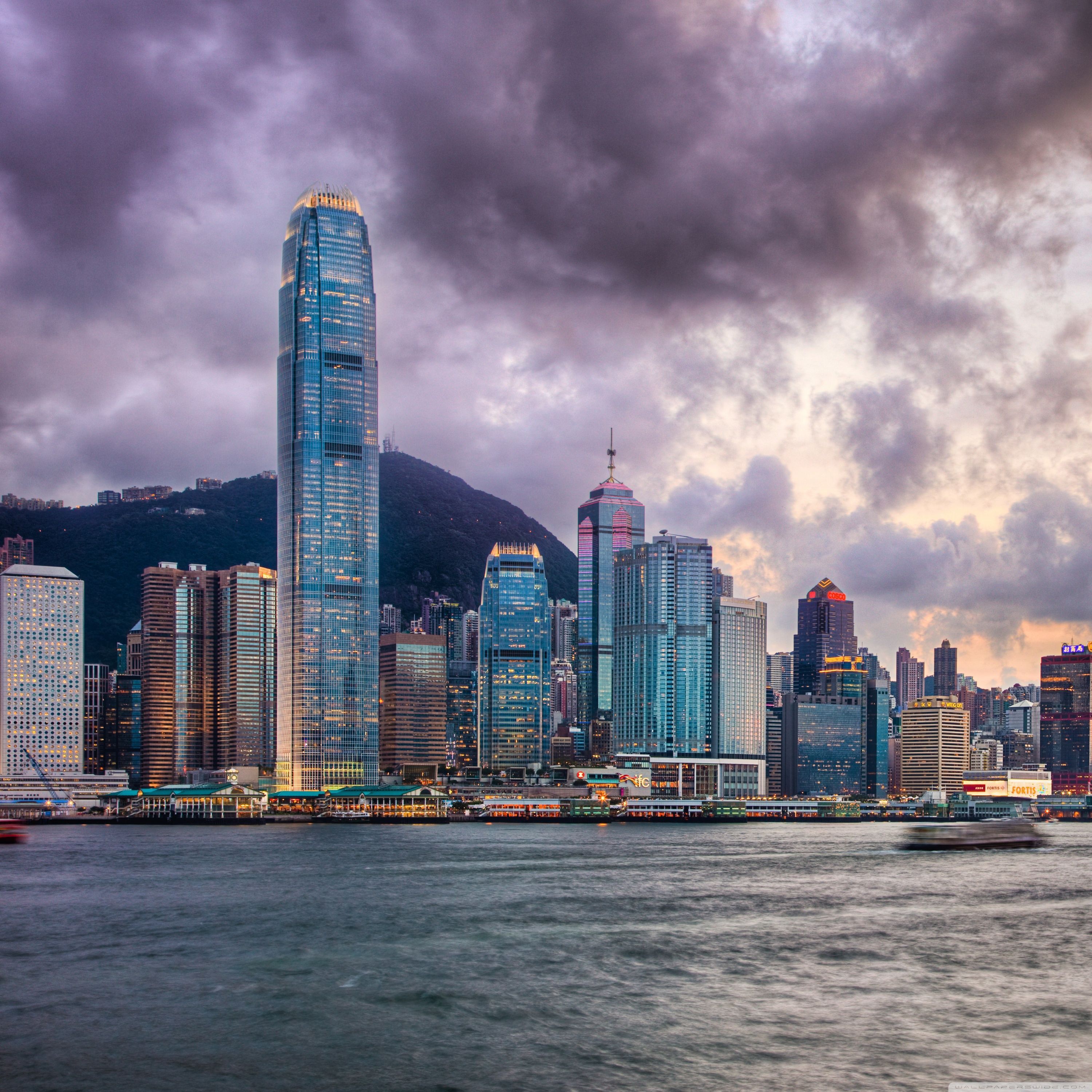 3000x3000 Victoria Harbour, Hong Kong HDR Ultra