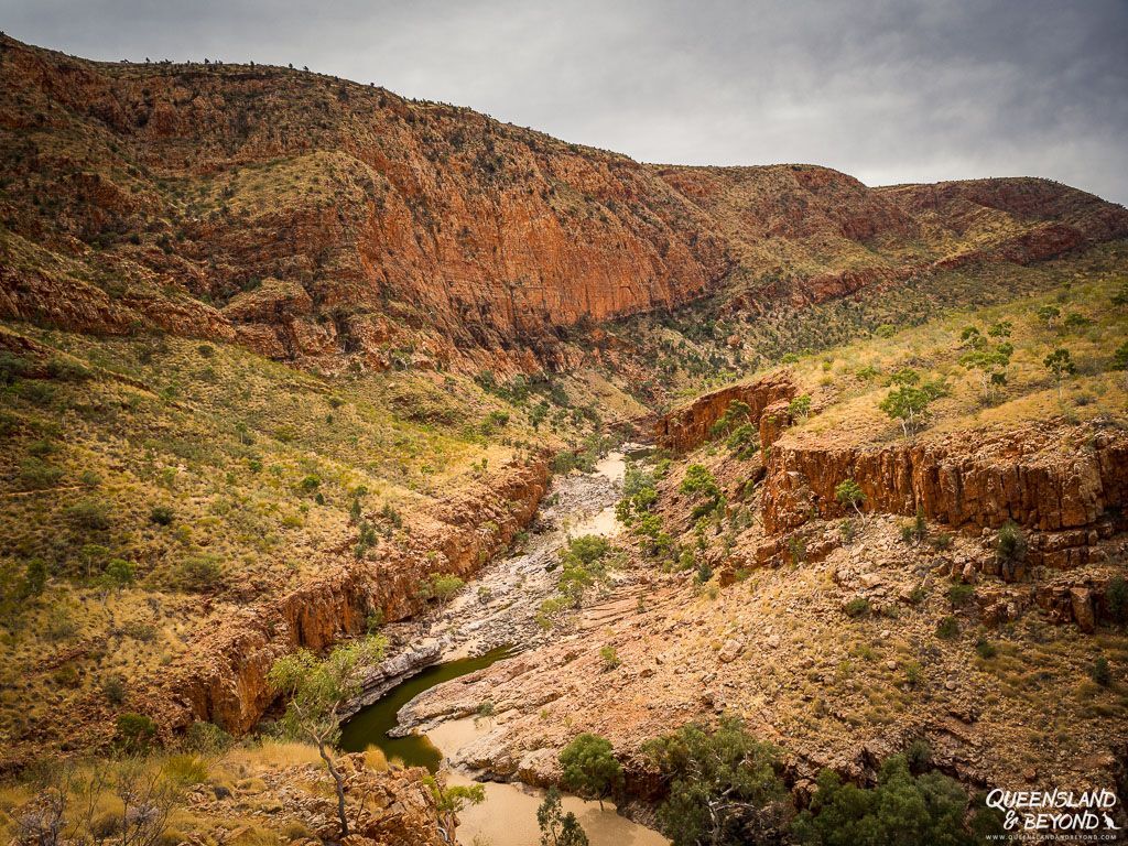 1024x768 Hiking Ormiston Gorge: The Ormiston