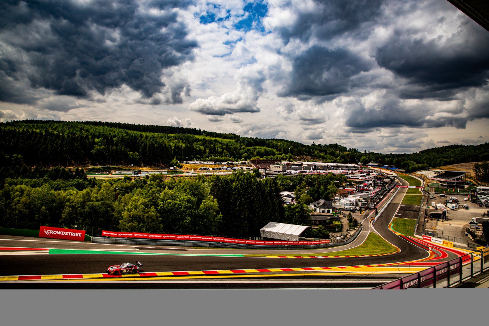 1600x1066 CrowdStrike 24 Hours of Spa?. GT