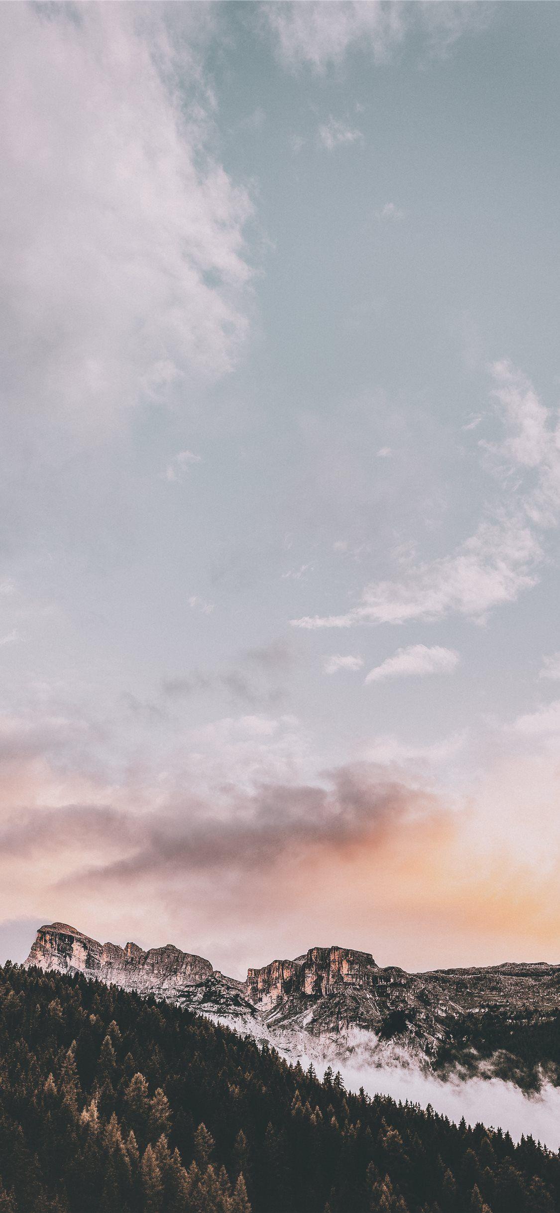 1125x2436 S Ciascian Mountains Badia Italy iPhone X Wallpaper Free