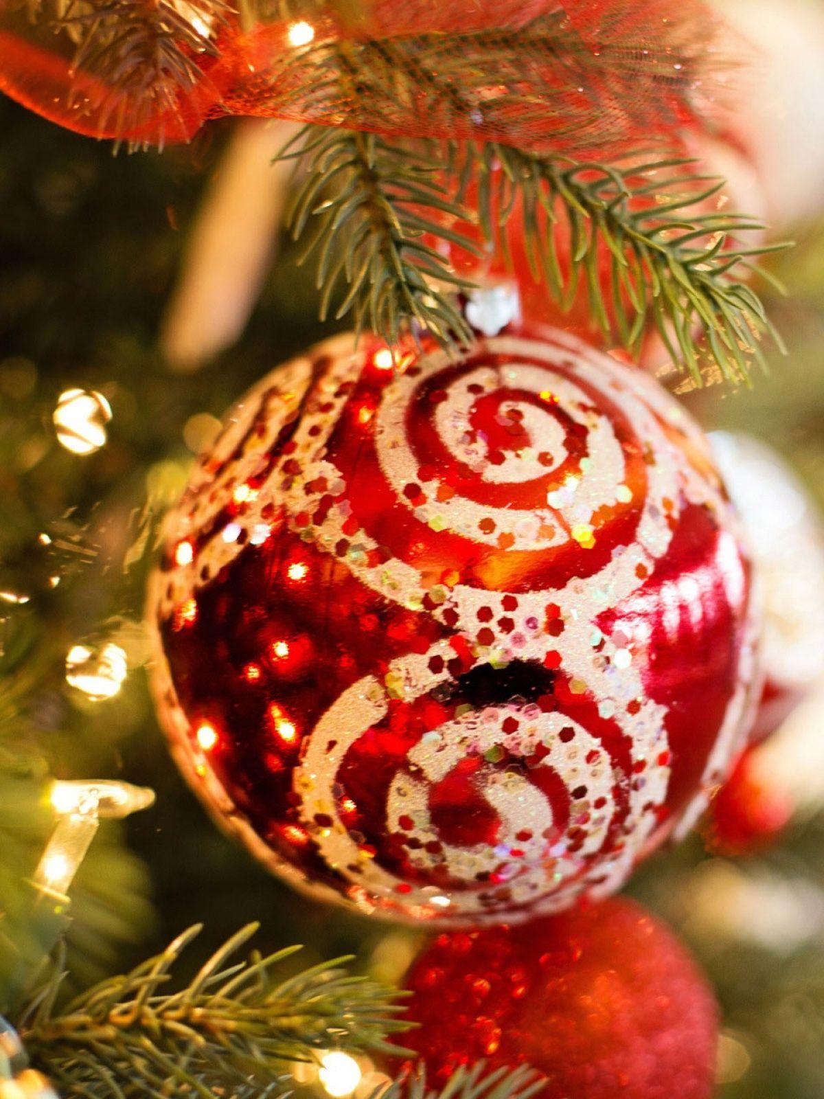 1200x1600 Christmas Xmas Christmas Tree Decoration Mobile Wallpaper