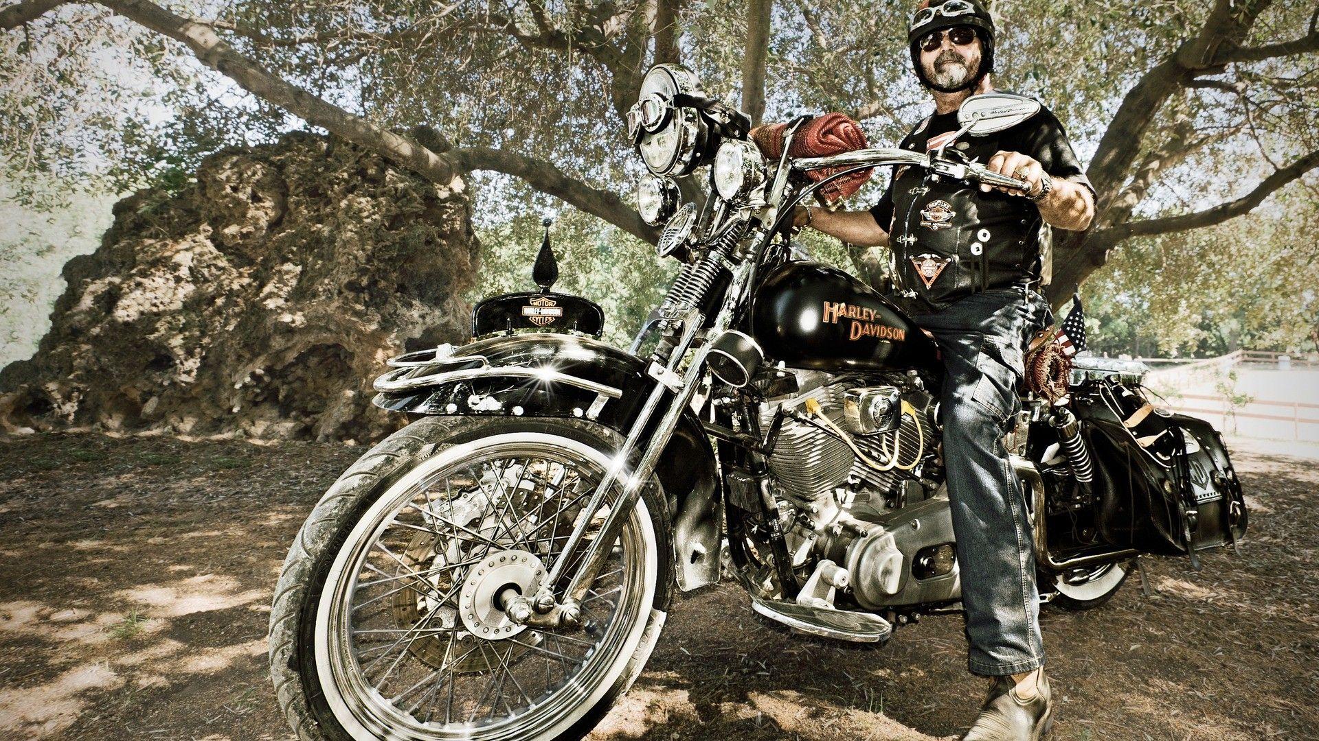 1920x1080 Vintage Motorcycle Wallpaper