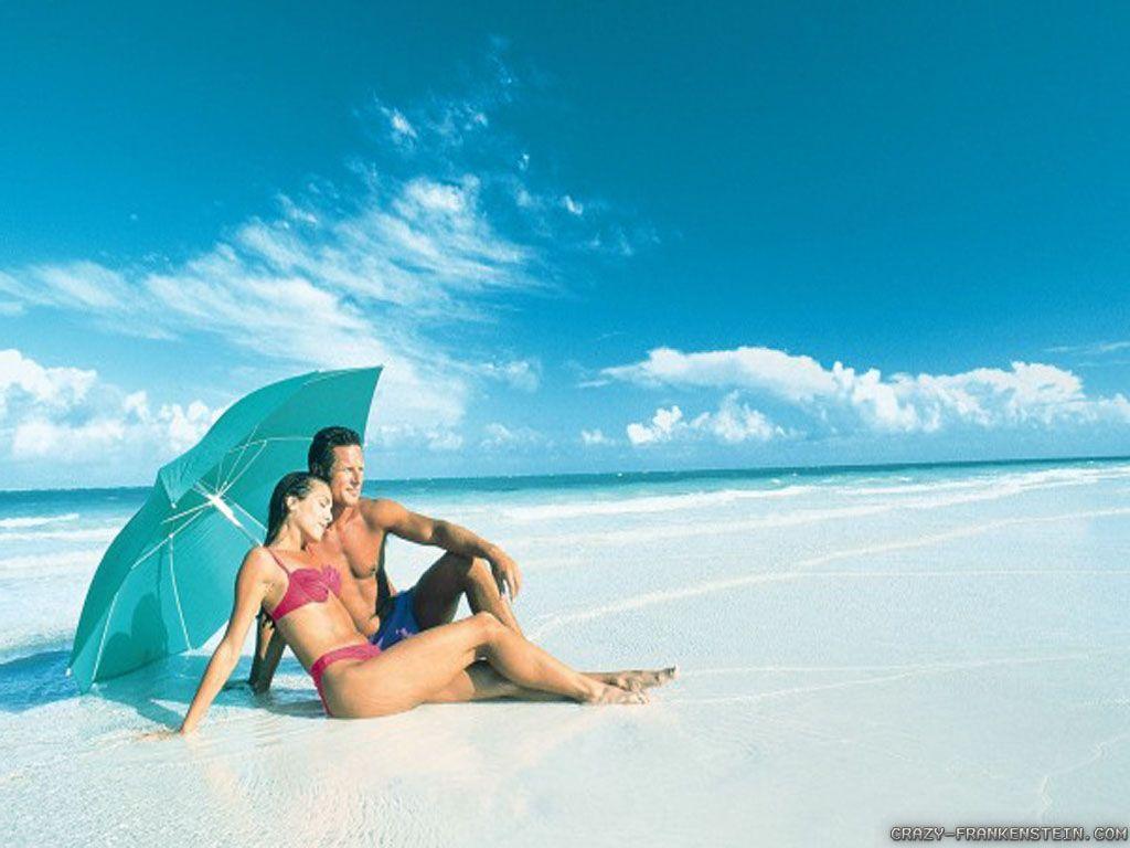 1024x768 Summer Love wallpaper 2