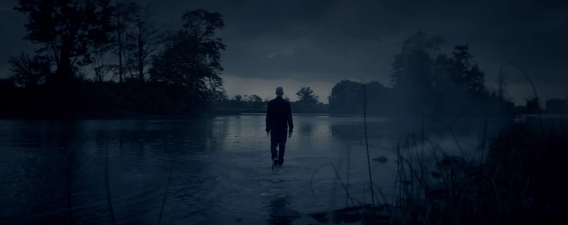 1911x757 Can anyone get this image from the Rap God music video