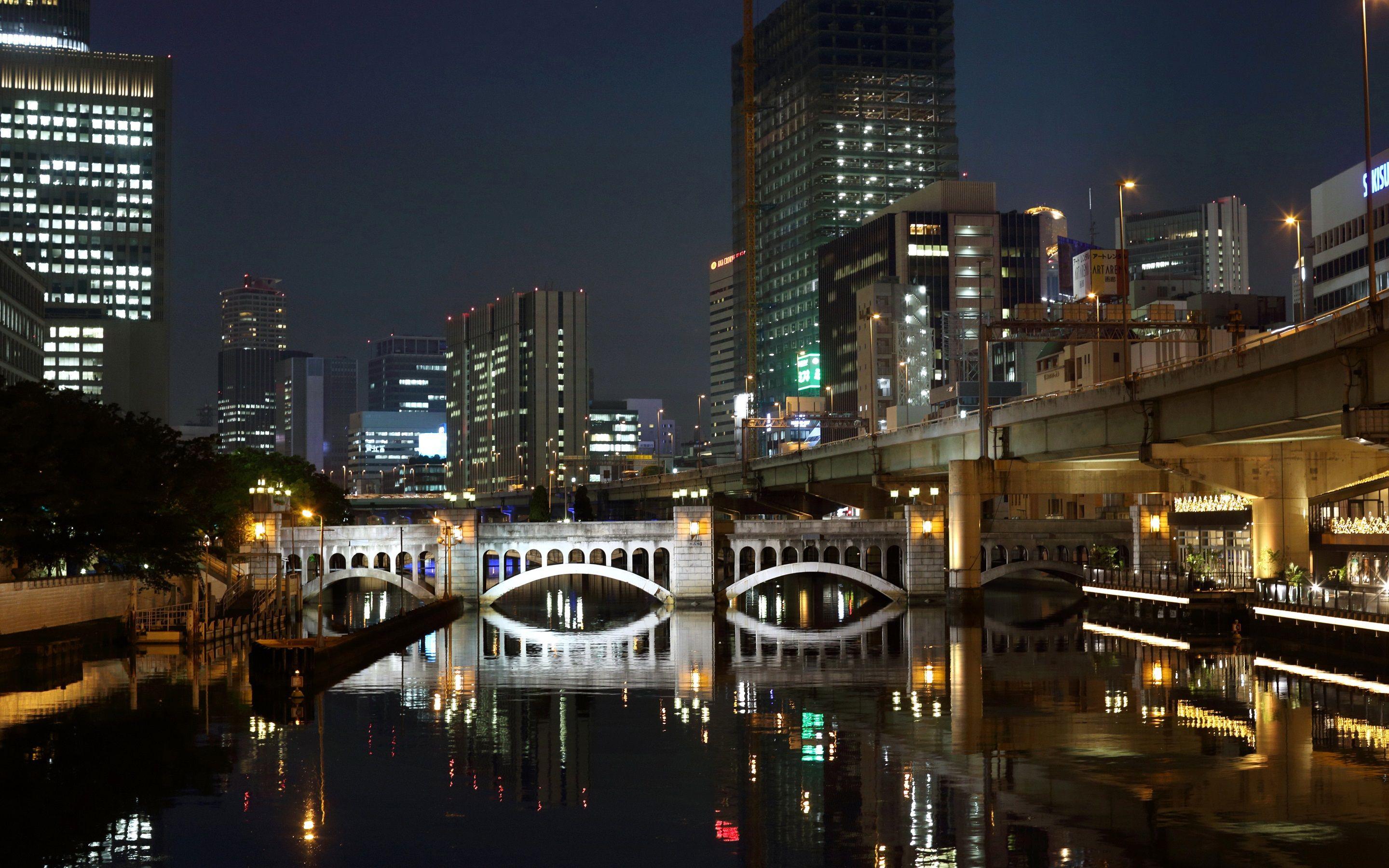 2880x1800 Wallpaper Fukuoka, Japan, night, city, skyscrapers, river