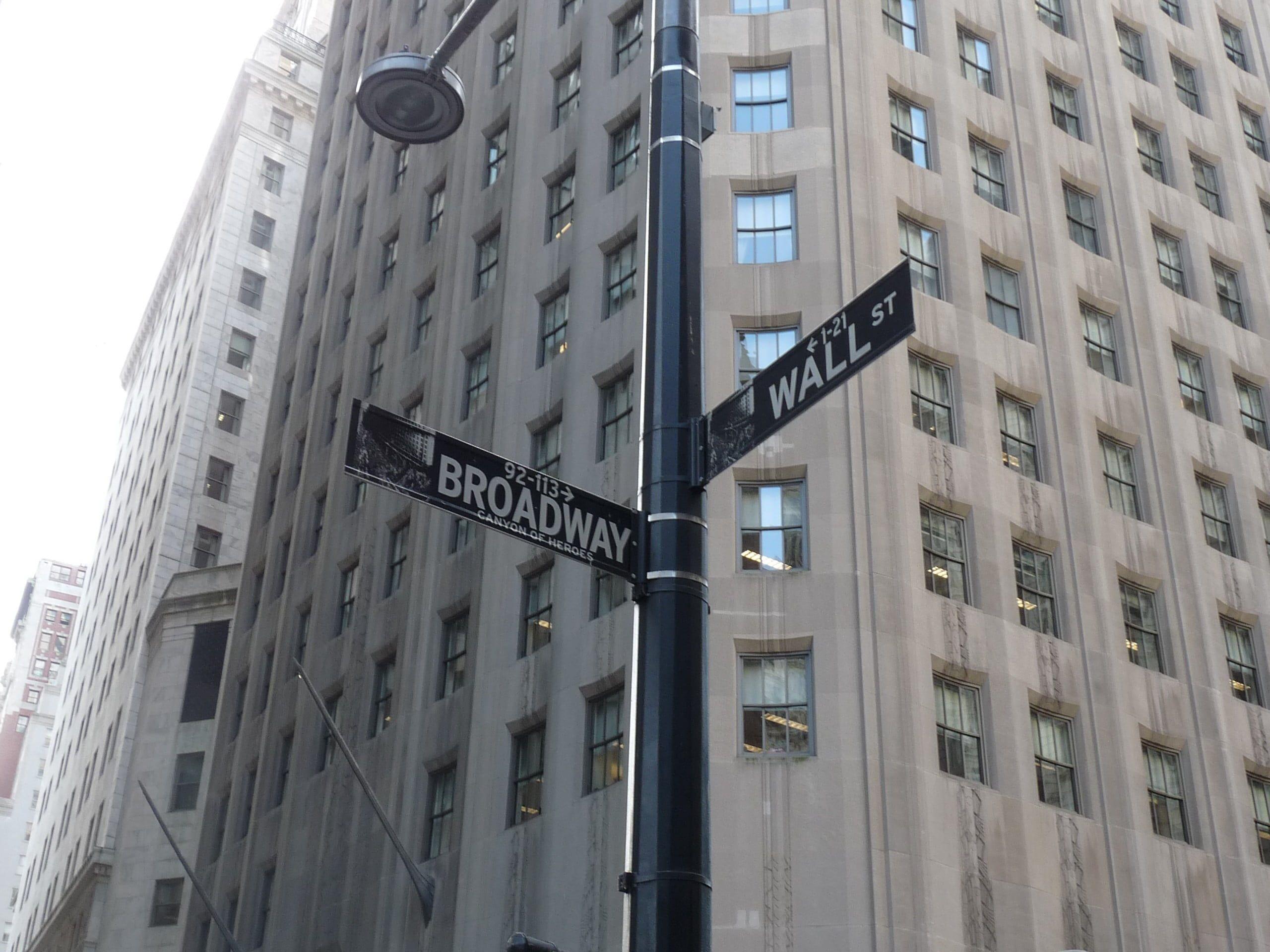 2560x1920 Broadway St and Wall St signage, New York City, Broadway, Wall
