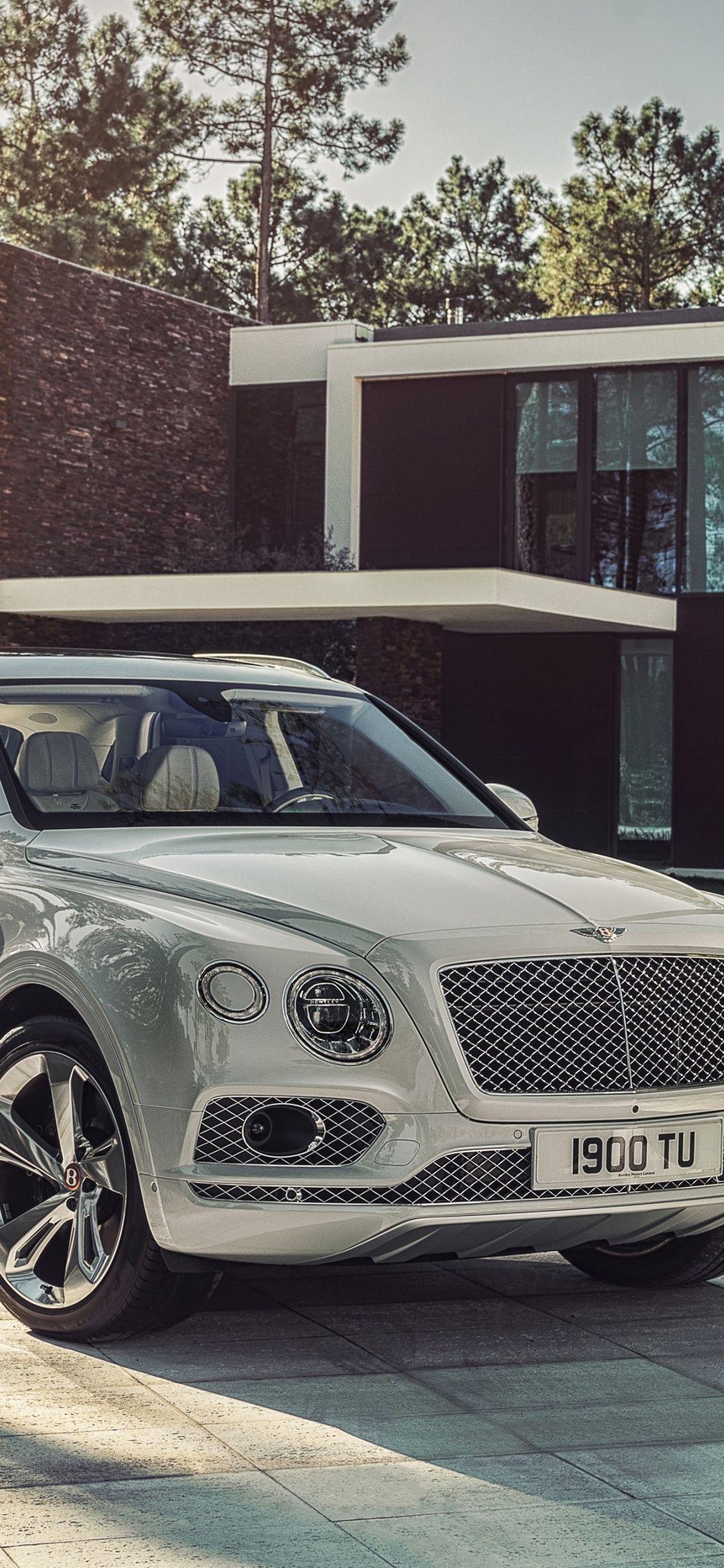 1125x2436 Download 1125x2436 wallpaper silver, bentley bentayga