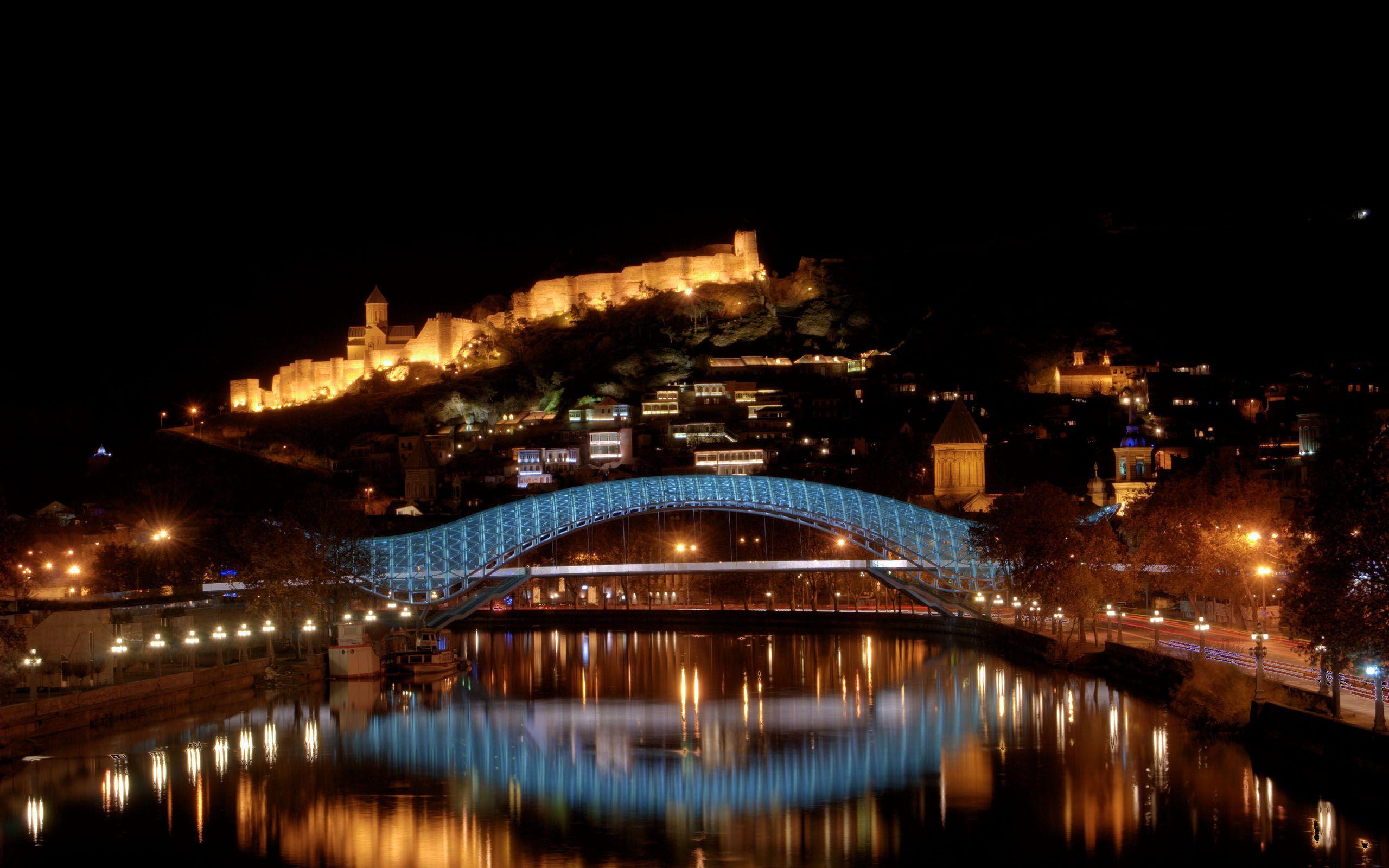 Tbilisi texili. Грузия Тбилиси. Грузия город Тбилиси. Тбилисо. Тбилиси Джорджия.