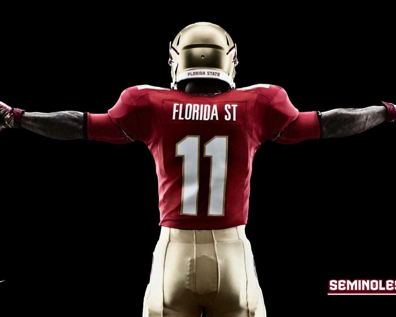 1280x1024 Download College Football Wallpaper [2048x1229]