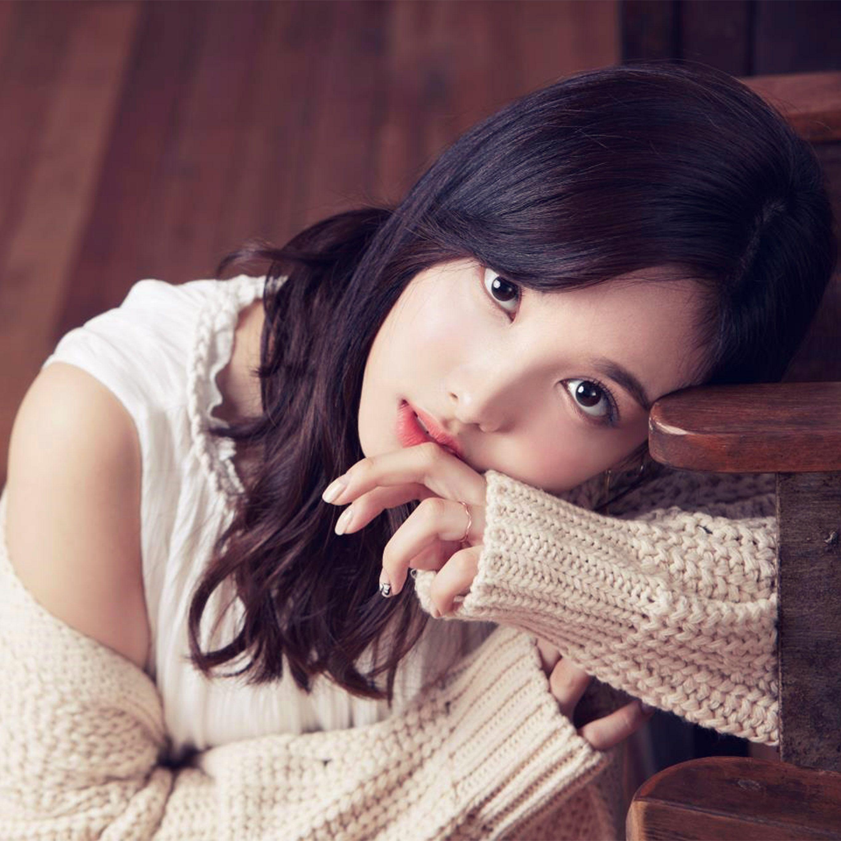 2732x2732 Kpop Asian Girl Wallpaper