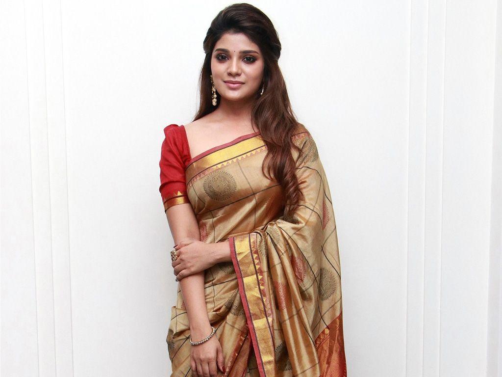 1024x768 Aathmika HQ Wallpaper. Aathmika Wallpaper