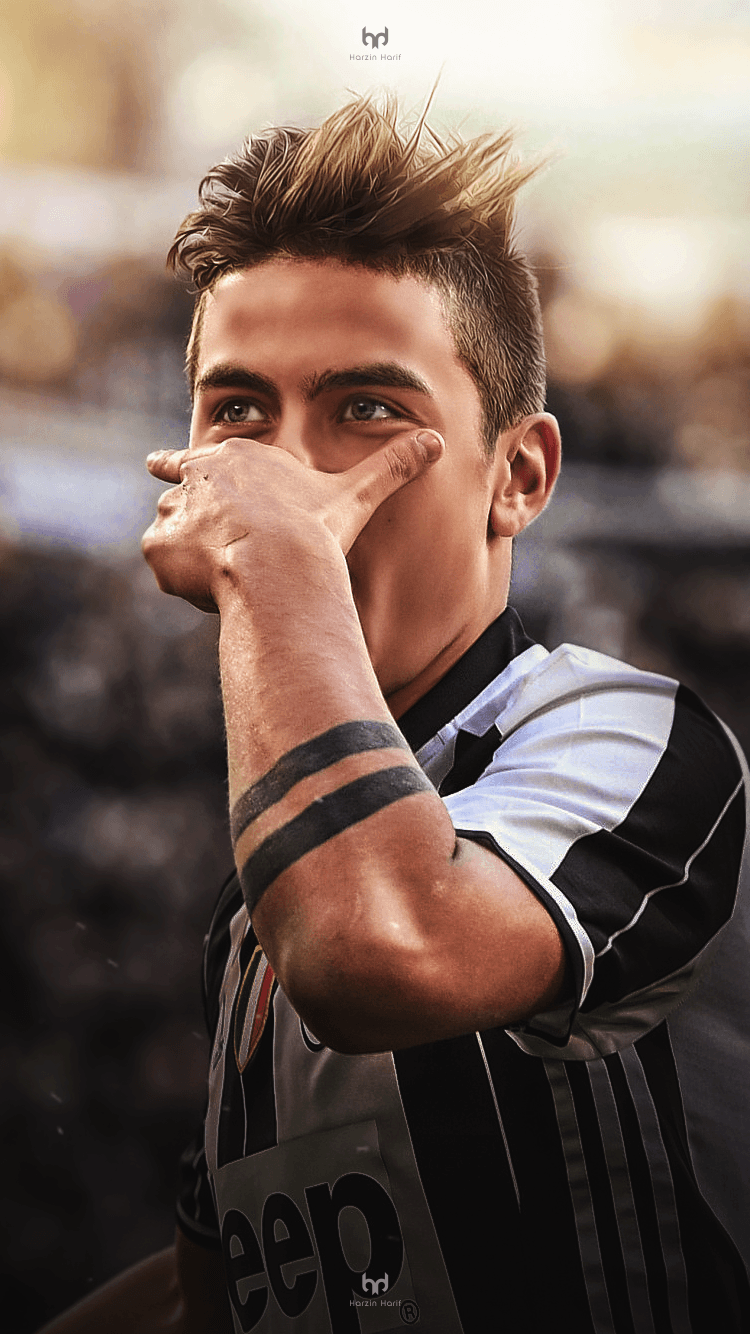 750x1334 Paulo Dybala Mask Celebration Wallpaper