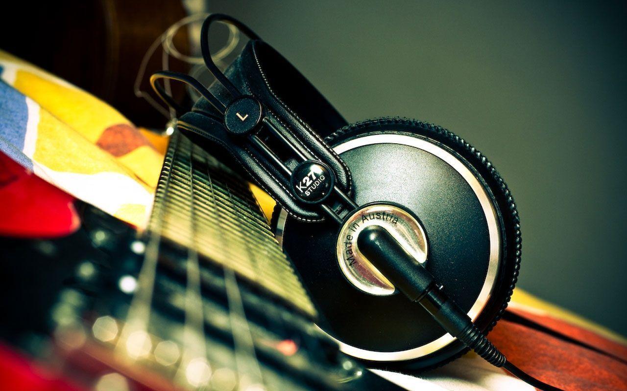 1280x800 DJ Music Wallpaper